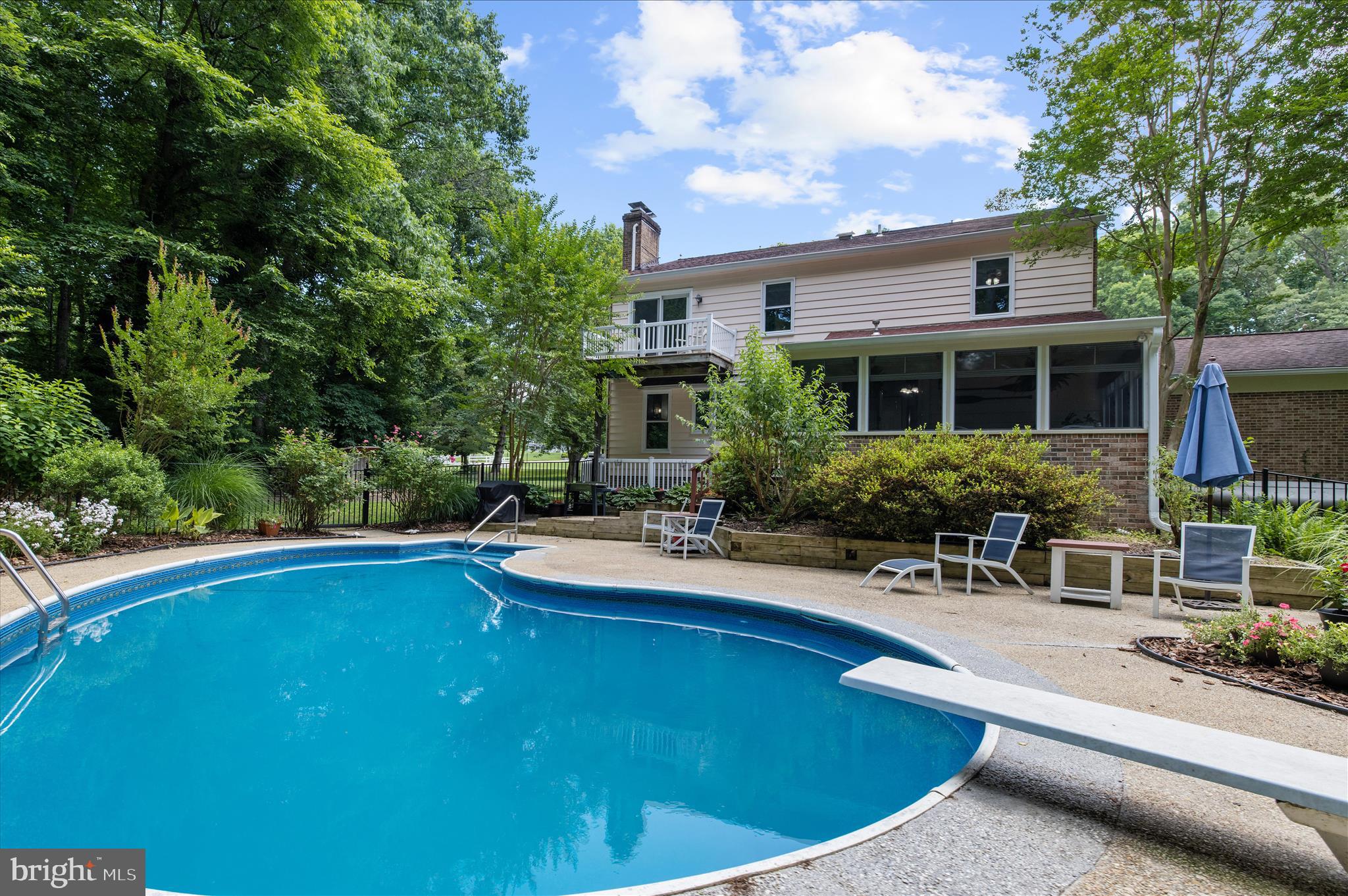 THE MEADOWS - Residential