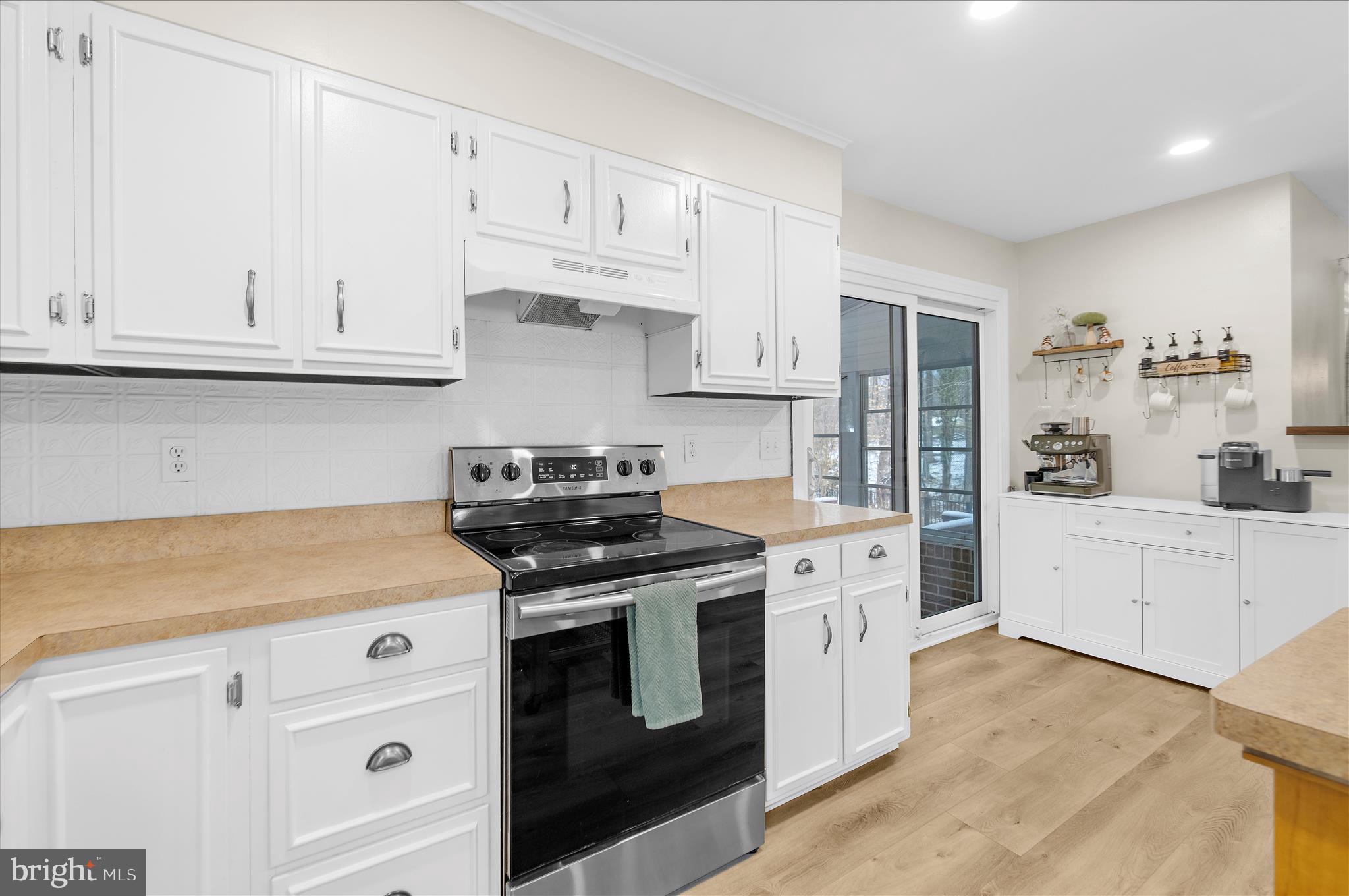 THE MEADOWS - Residential