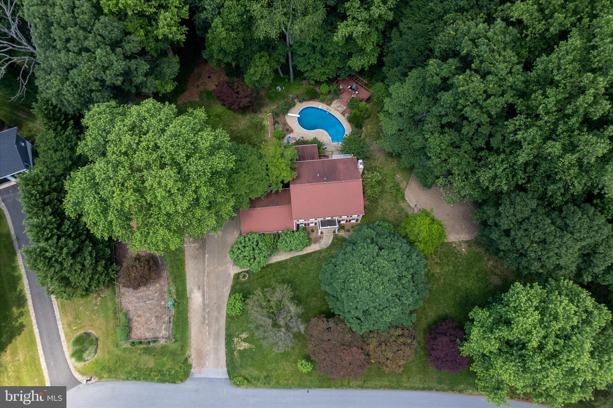 THE MEADOWS - Residential