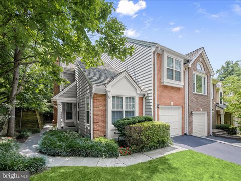 18 PARK VISTA COURT SILVER SPRING MD 20906