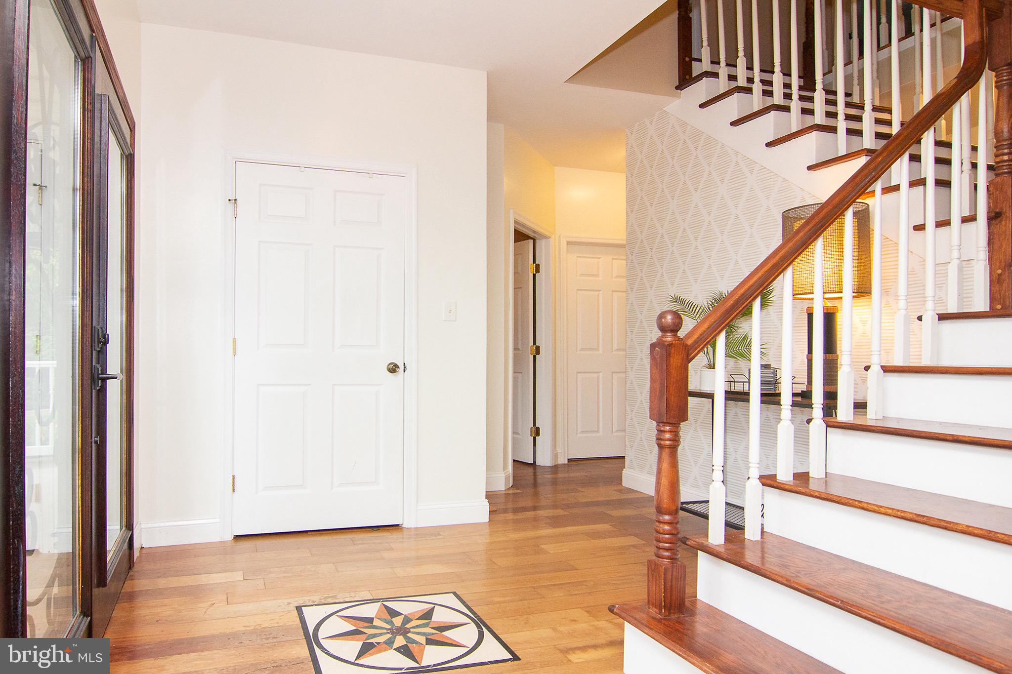 2803 HILLTOP DRIVE