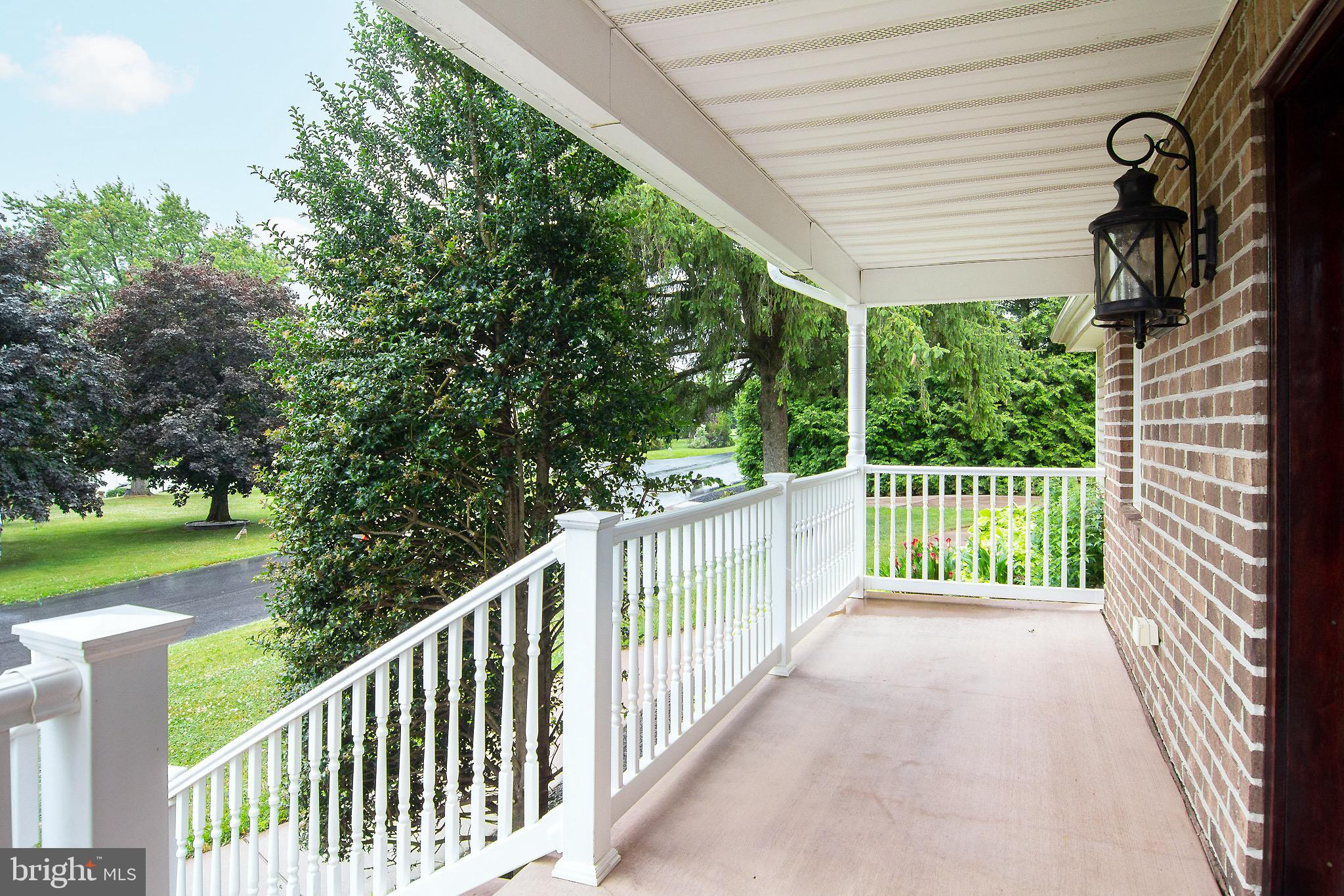 2803 HILLTOP DRIVE
