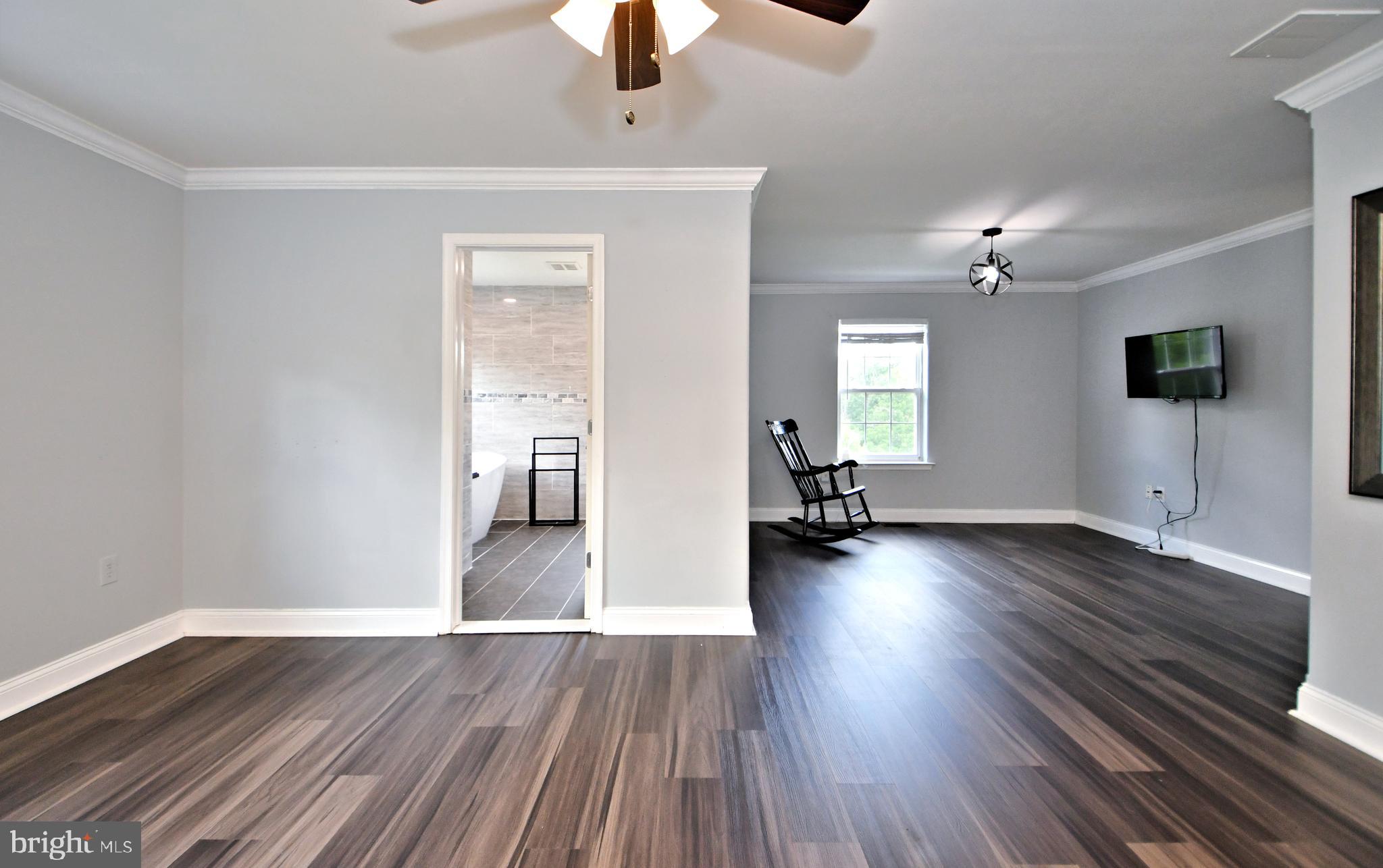 HAWTHORNE ESTATES - Residential