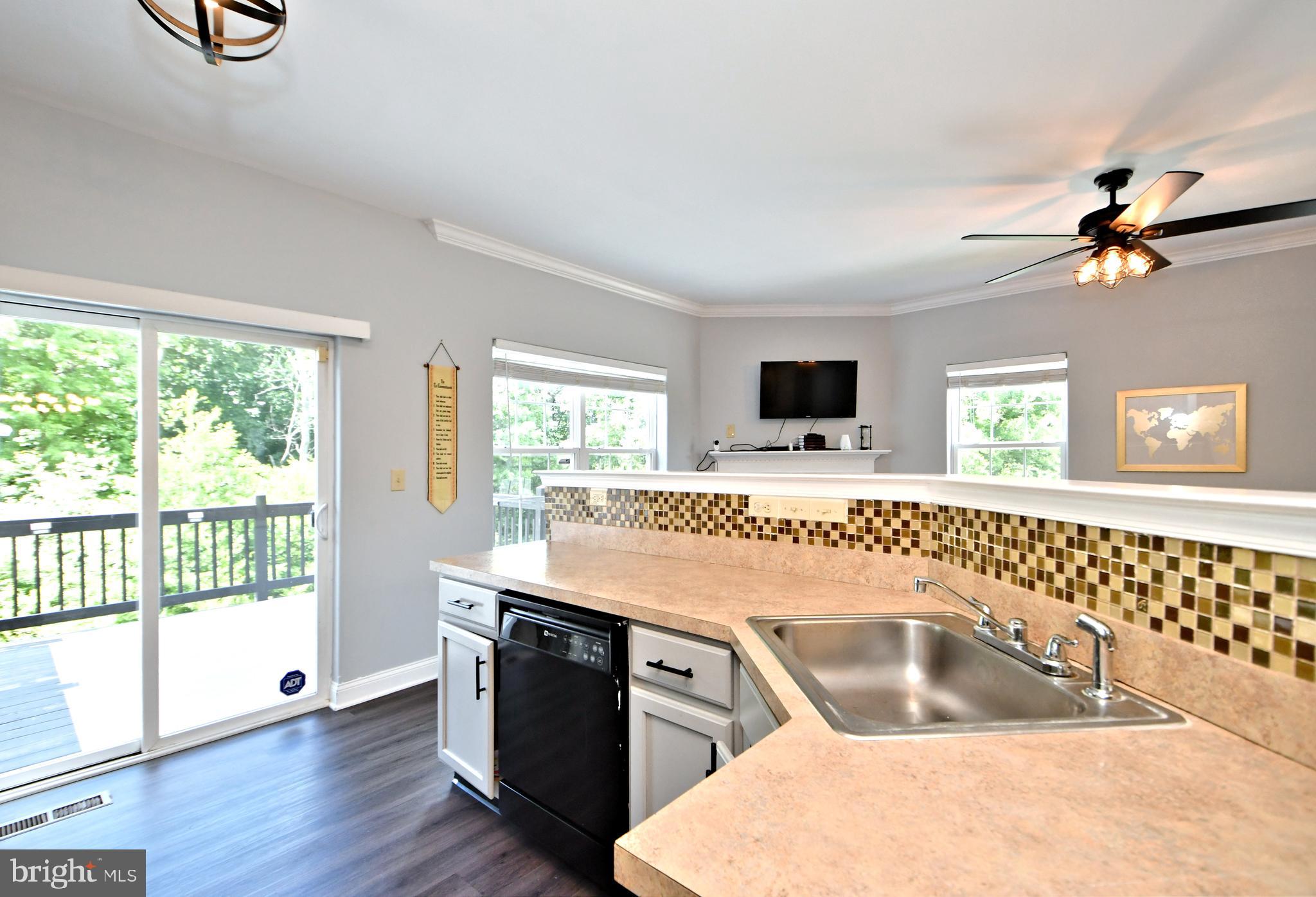 HAWTHORNE ESTATES - Residential