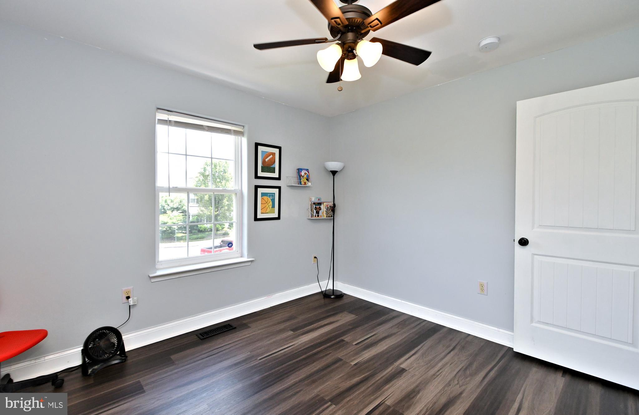 HAWTHORNE ESTATES - Residential