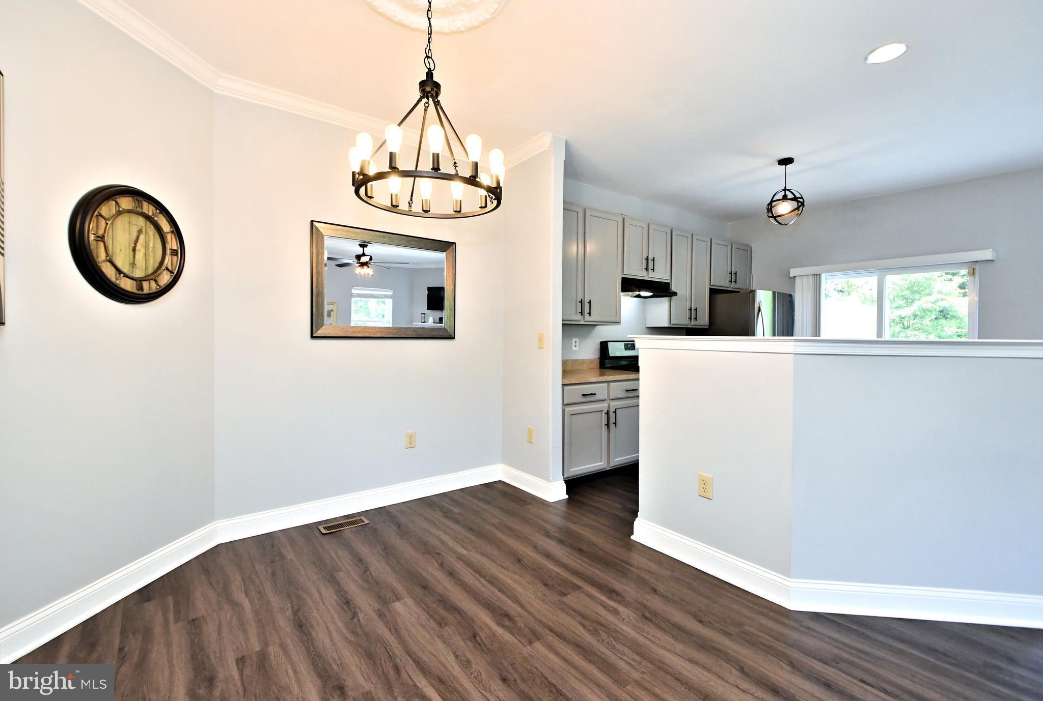 HAWTHORNE ESTATES - Residential