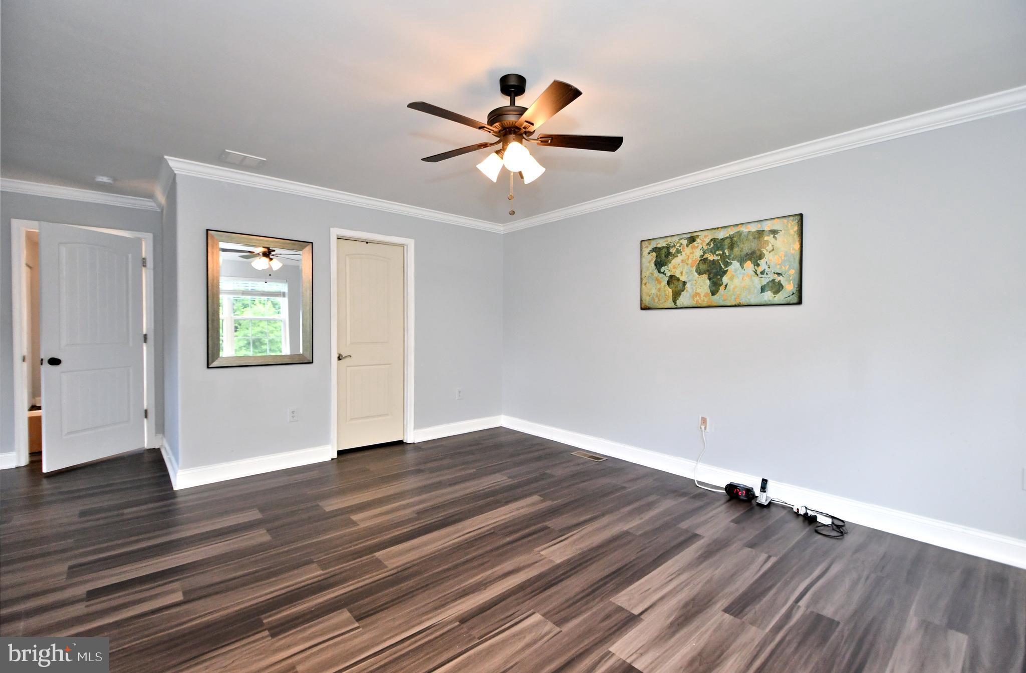 HAWTHORNE ESTATES - Residential