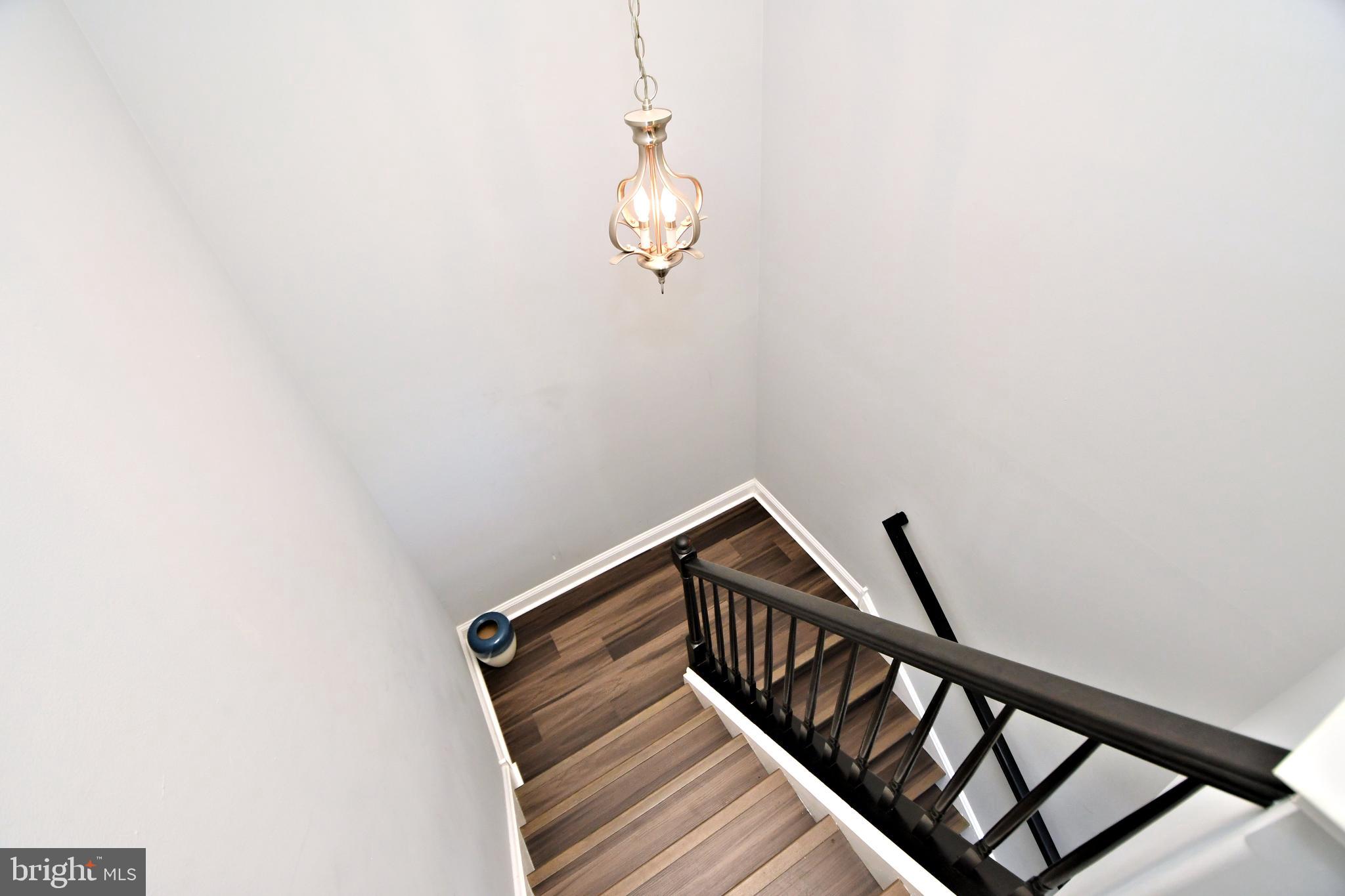 HAWTHORNE ESTATES - Residential