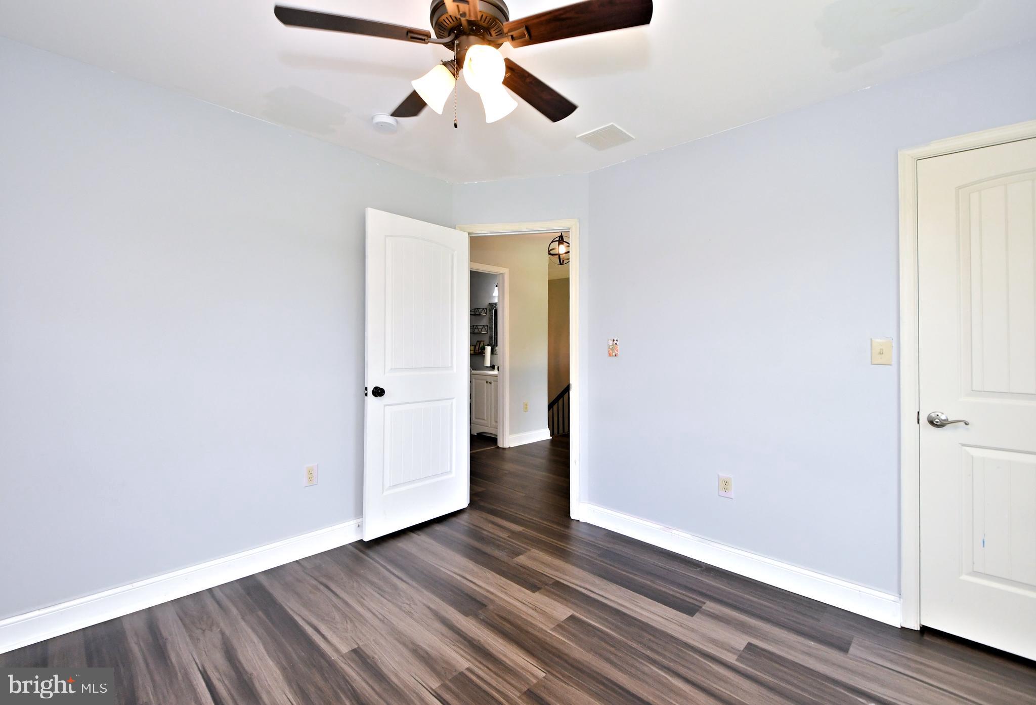 HAWTHORNE ESTATES - Residential