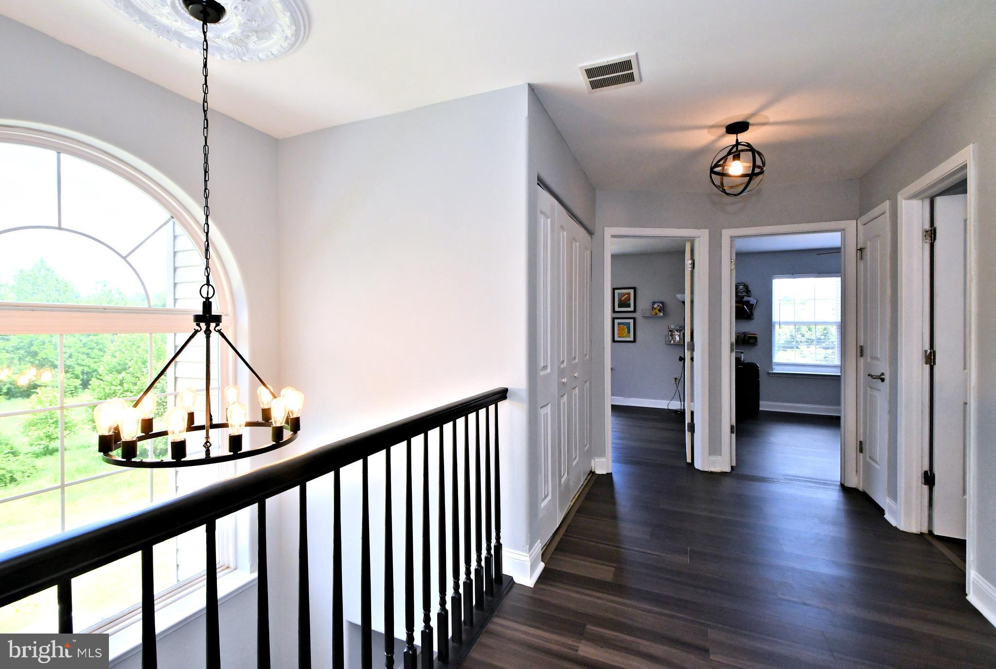 HAWTHORNE ESTATES - Residential