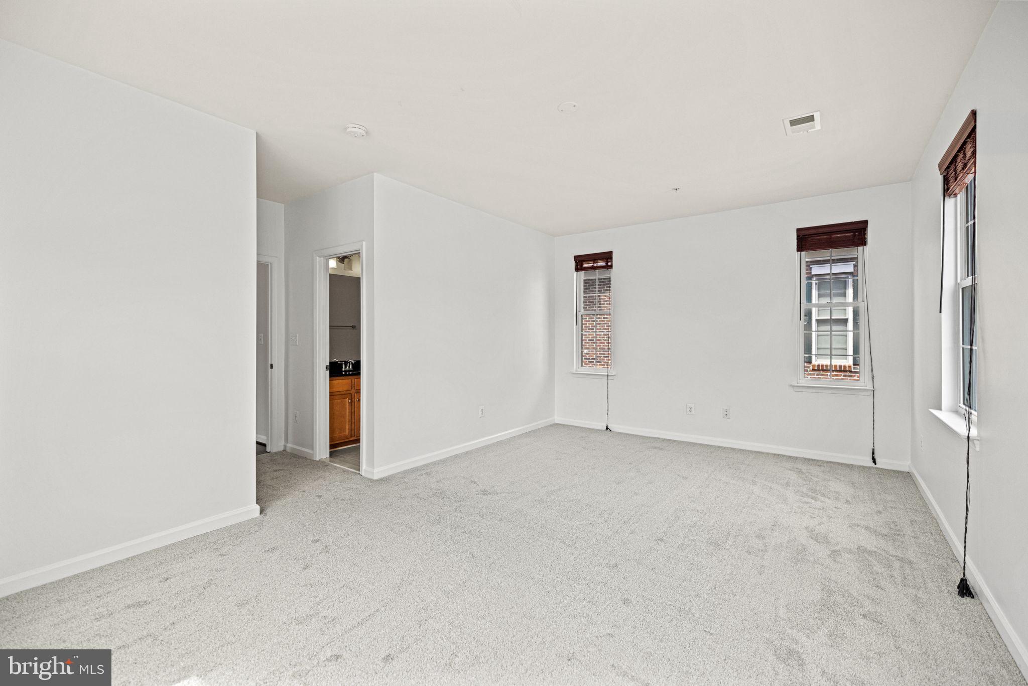 EAST GATE CONDOMINIUMS - Residential