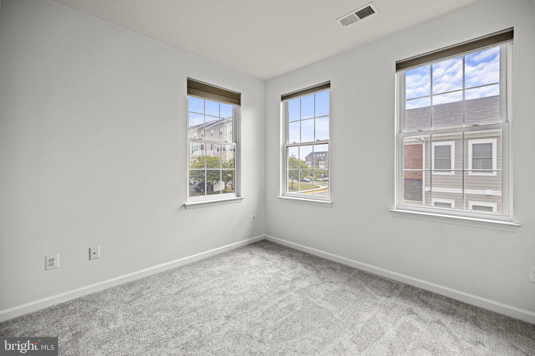 EAST GATE CONDOMINIUMS - Residential