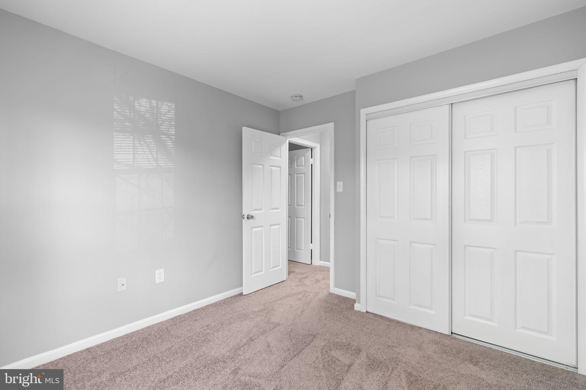 OXFORD CROSSING - Residential