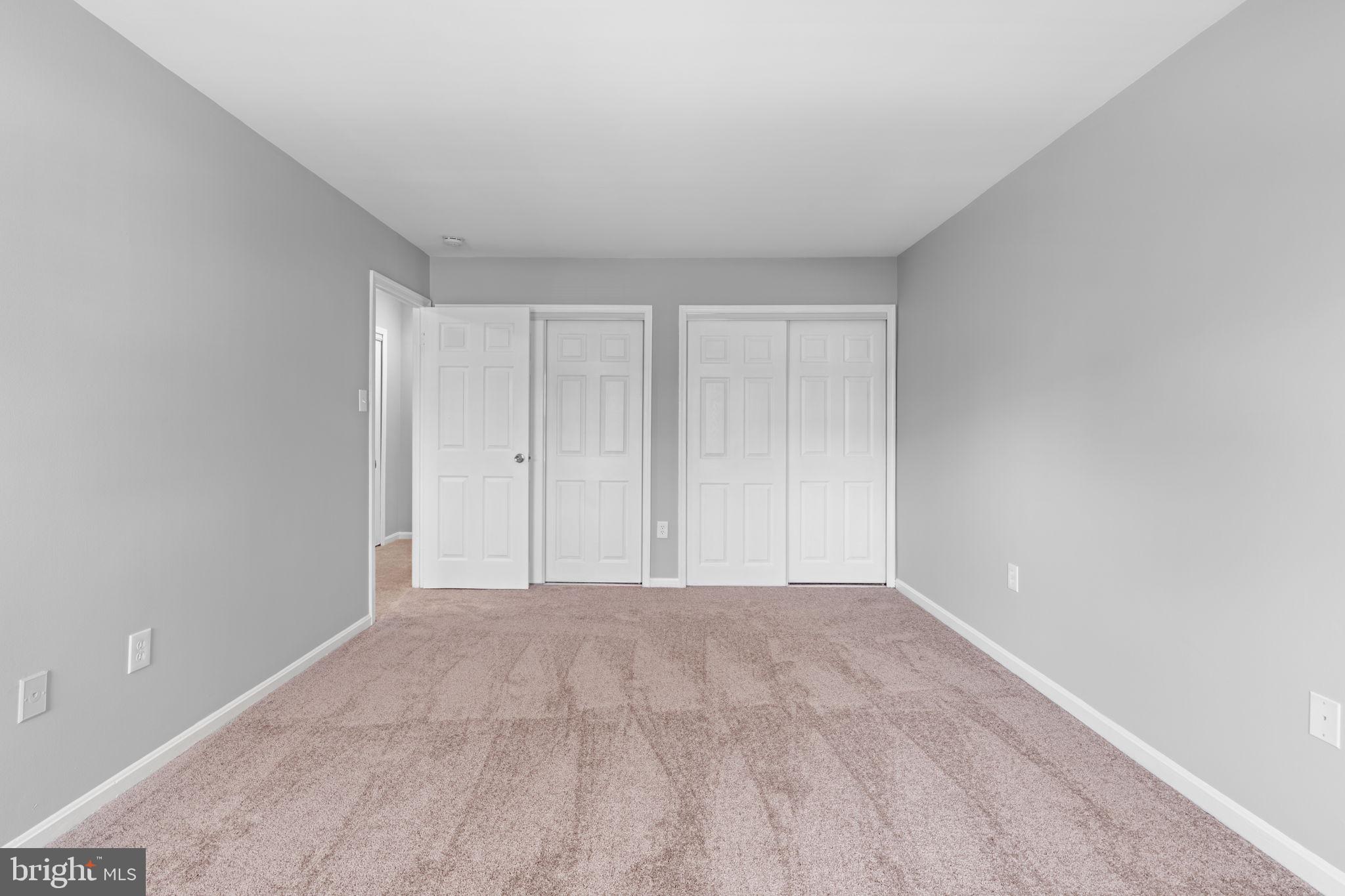 OXFORD CROSSING - Residential