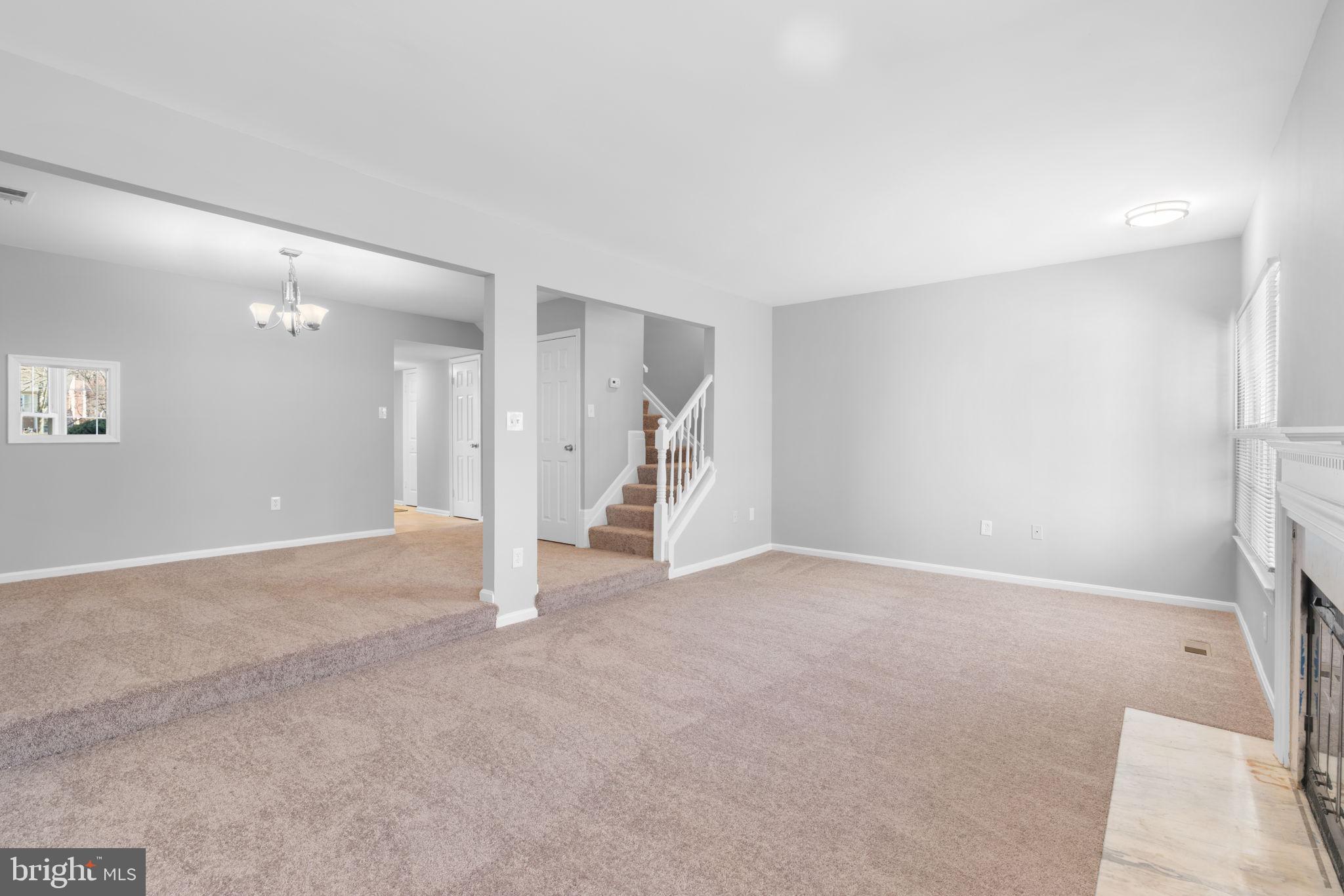 OXFORD CROSSING - Residential