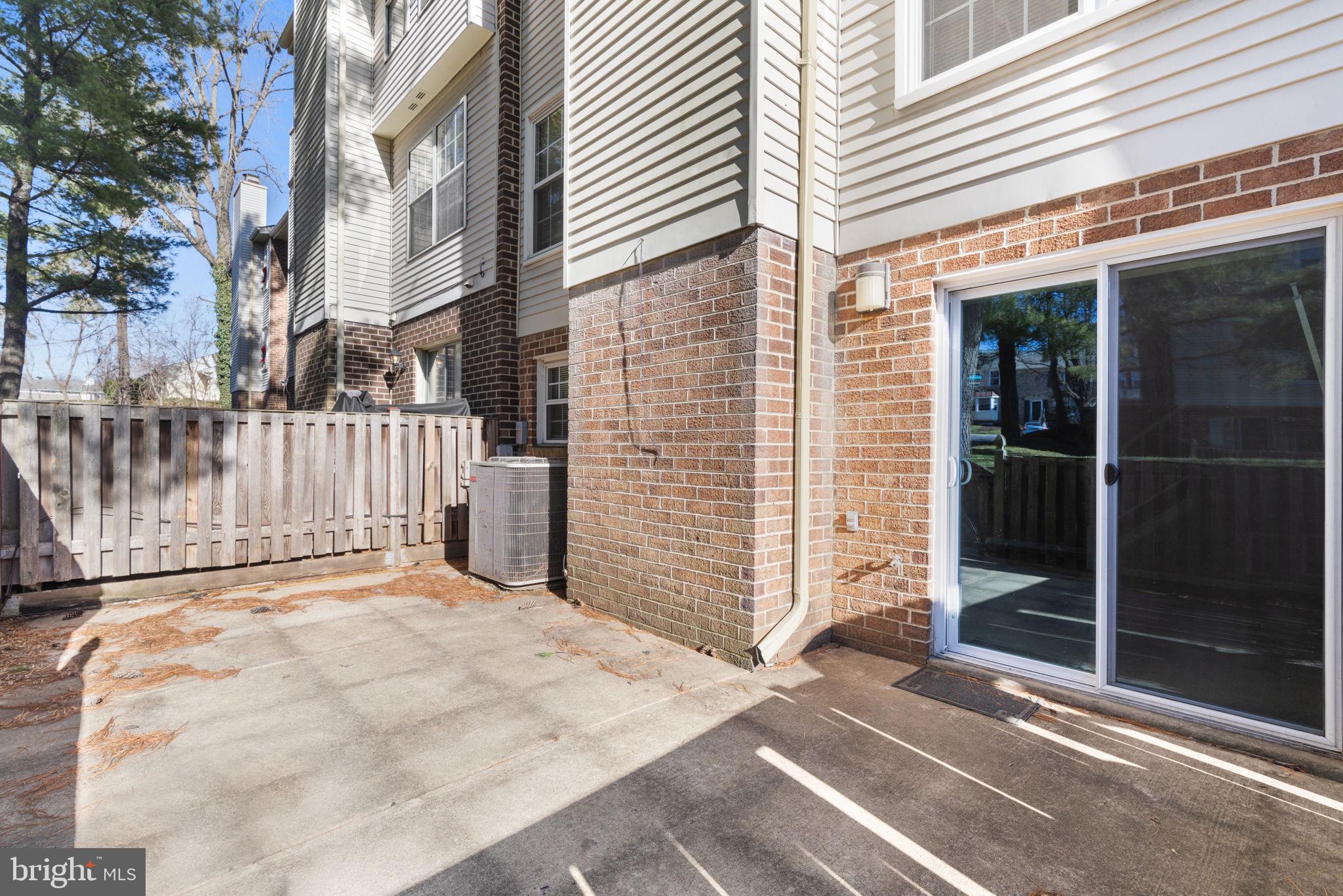 OXFORD CROSSING - Residential