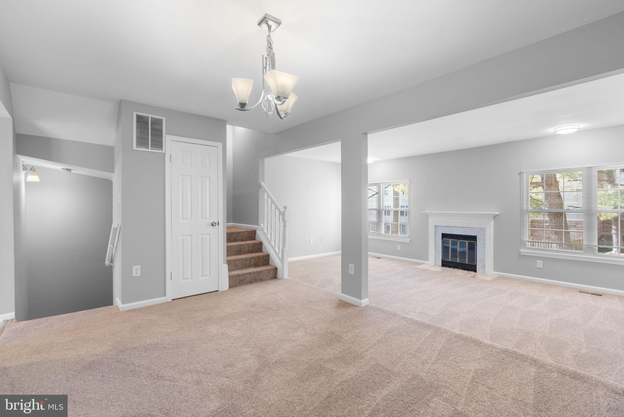 OXFORD CROSSING - Residential