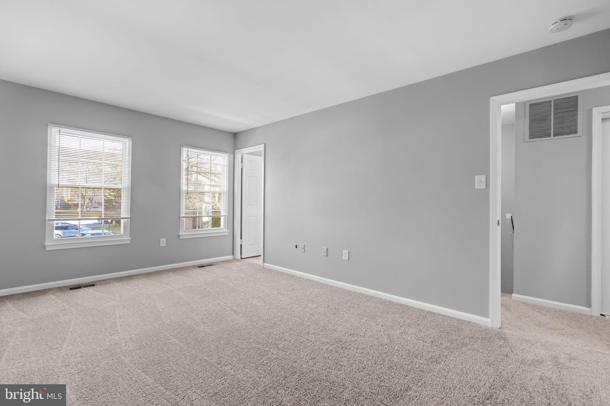 OXFORD CROSSING - Residential