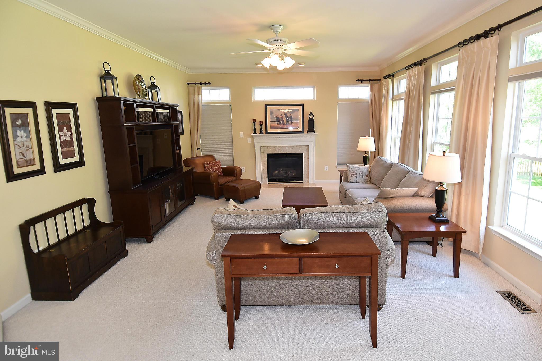 DAWSON LANDING - Residential