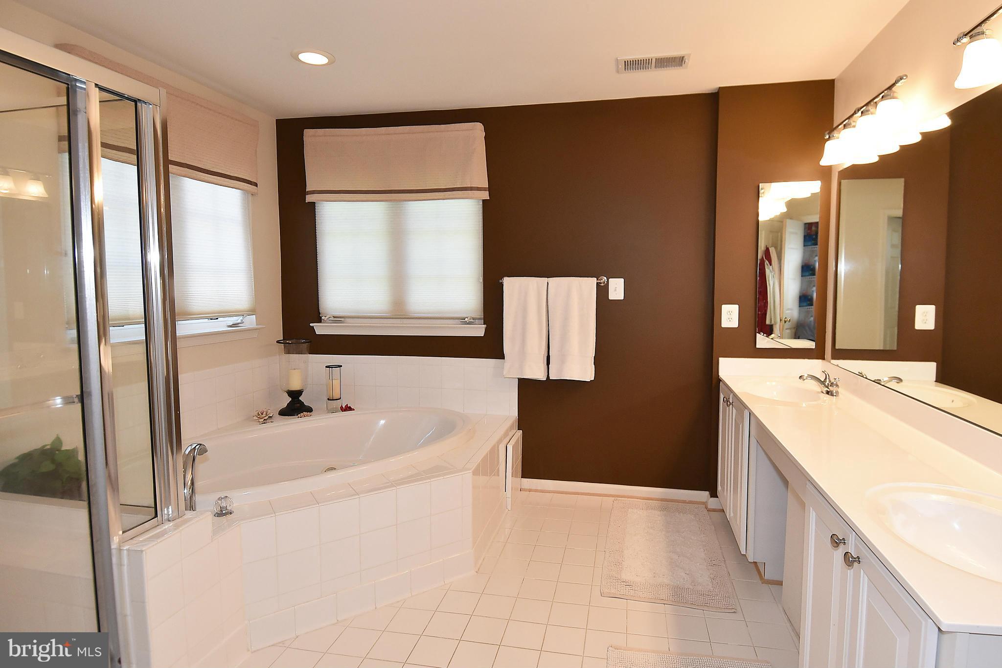 DAWSON LANDING - Residential