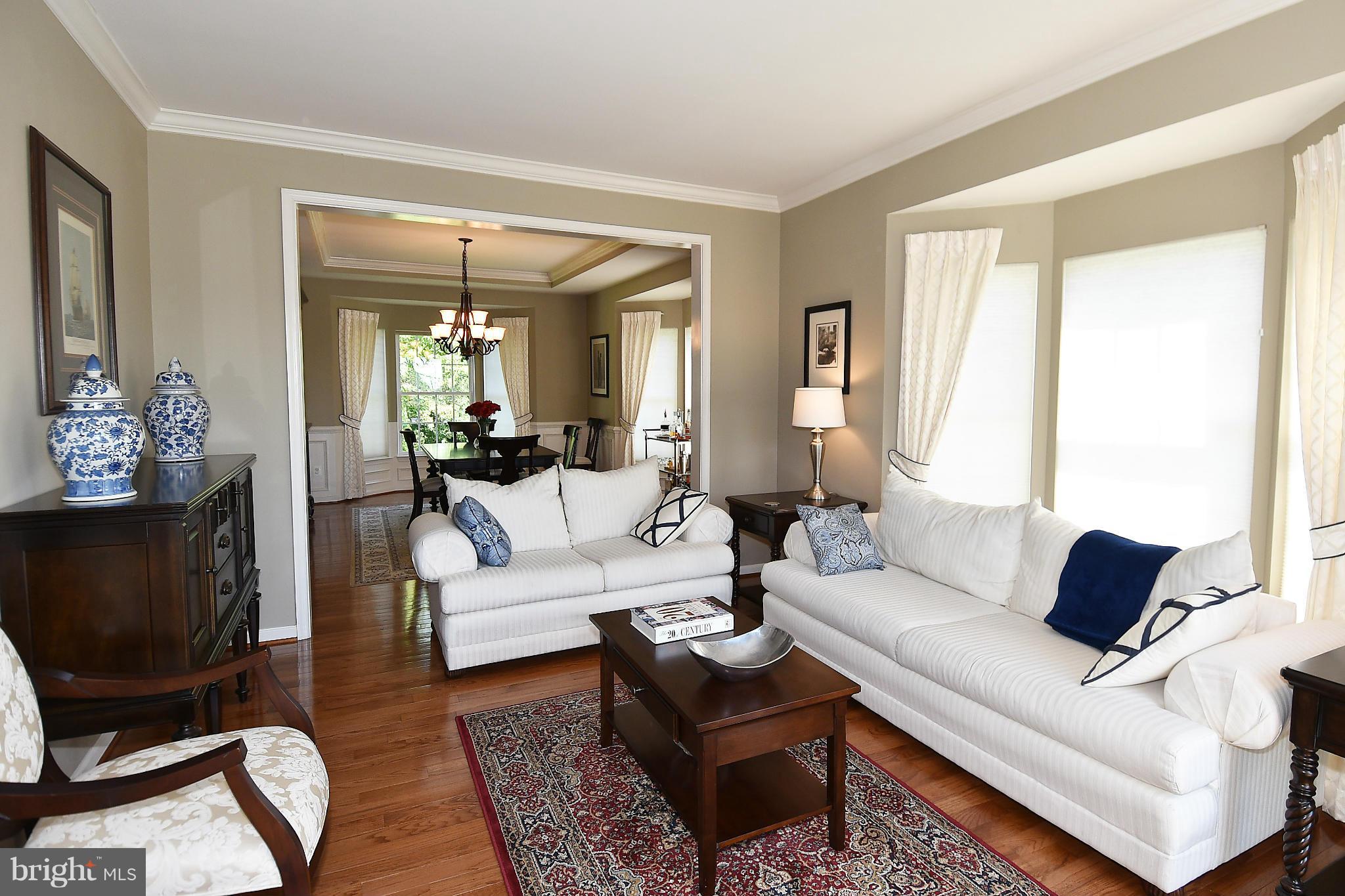 DAWSON LANDING - Residential