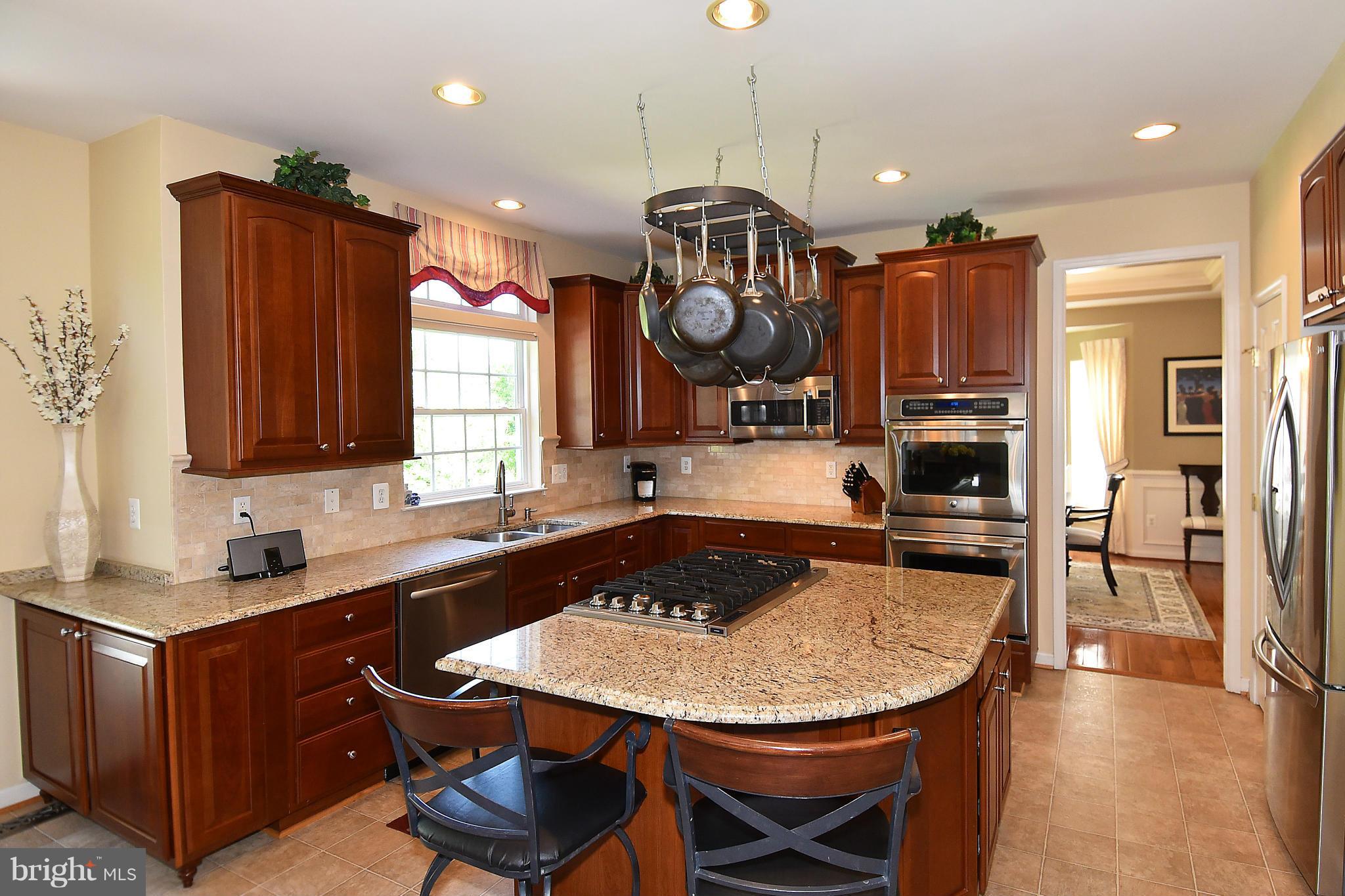 DAWSON LANDING - Residential