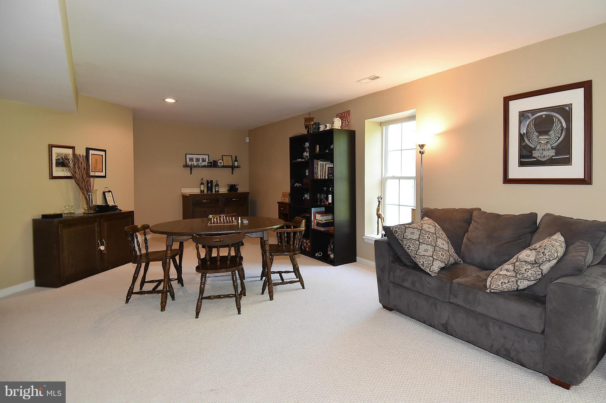 DAWSON LANDING - Residential