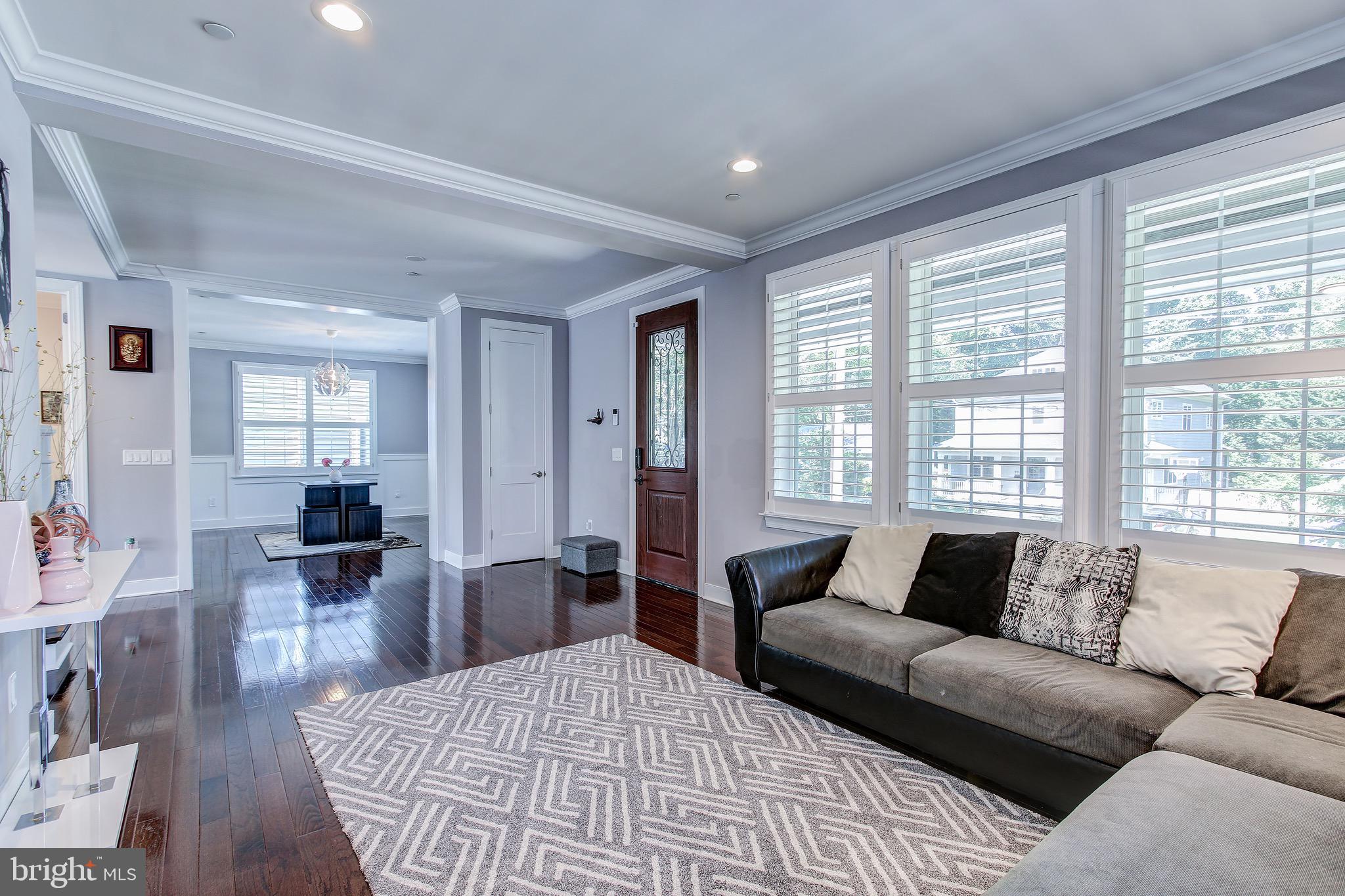 GEORGETOWN VILLAGE - Residential