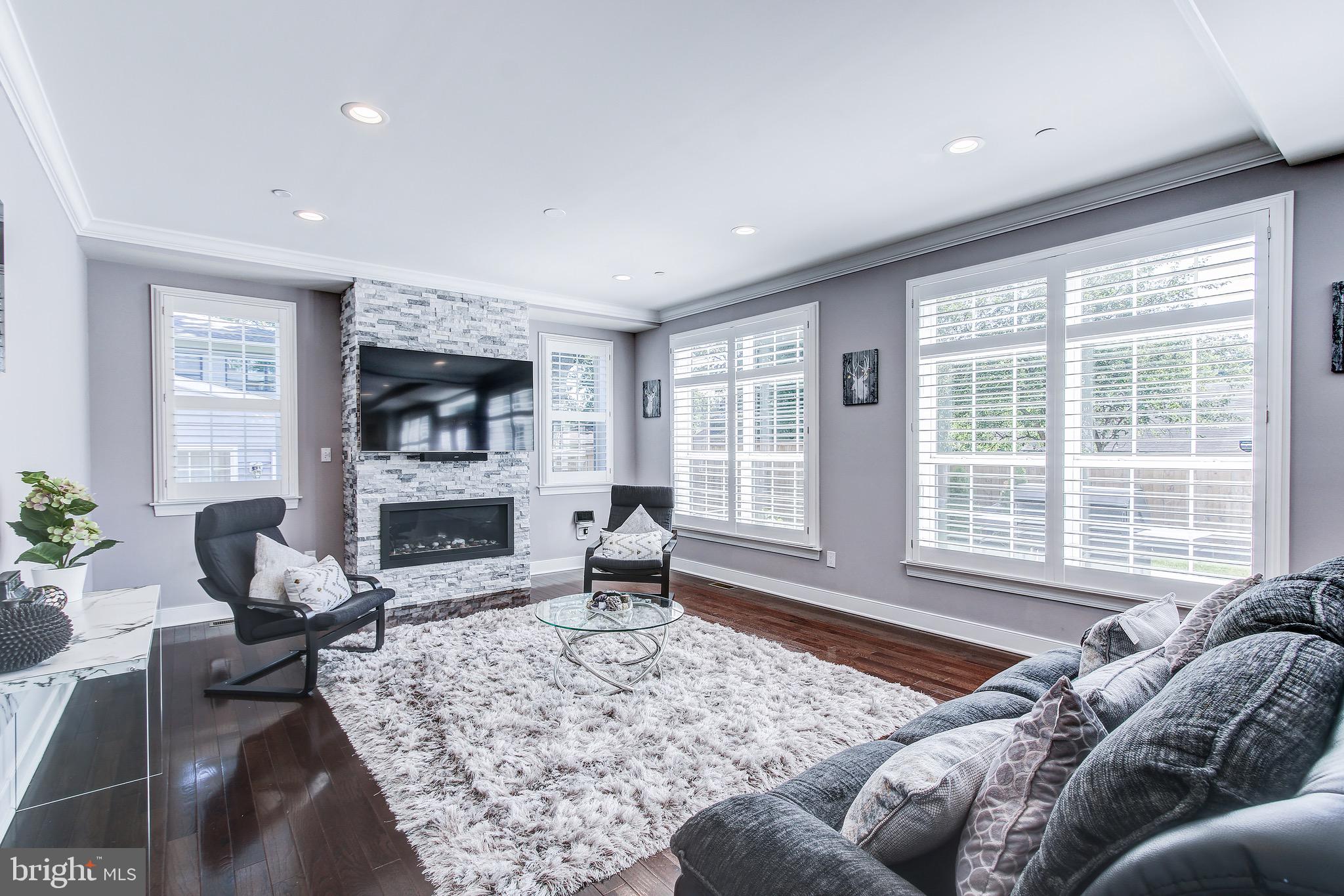 GEORGETOWN VILLAGE - Residential