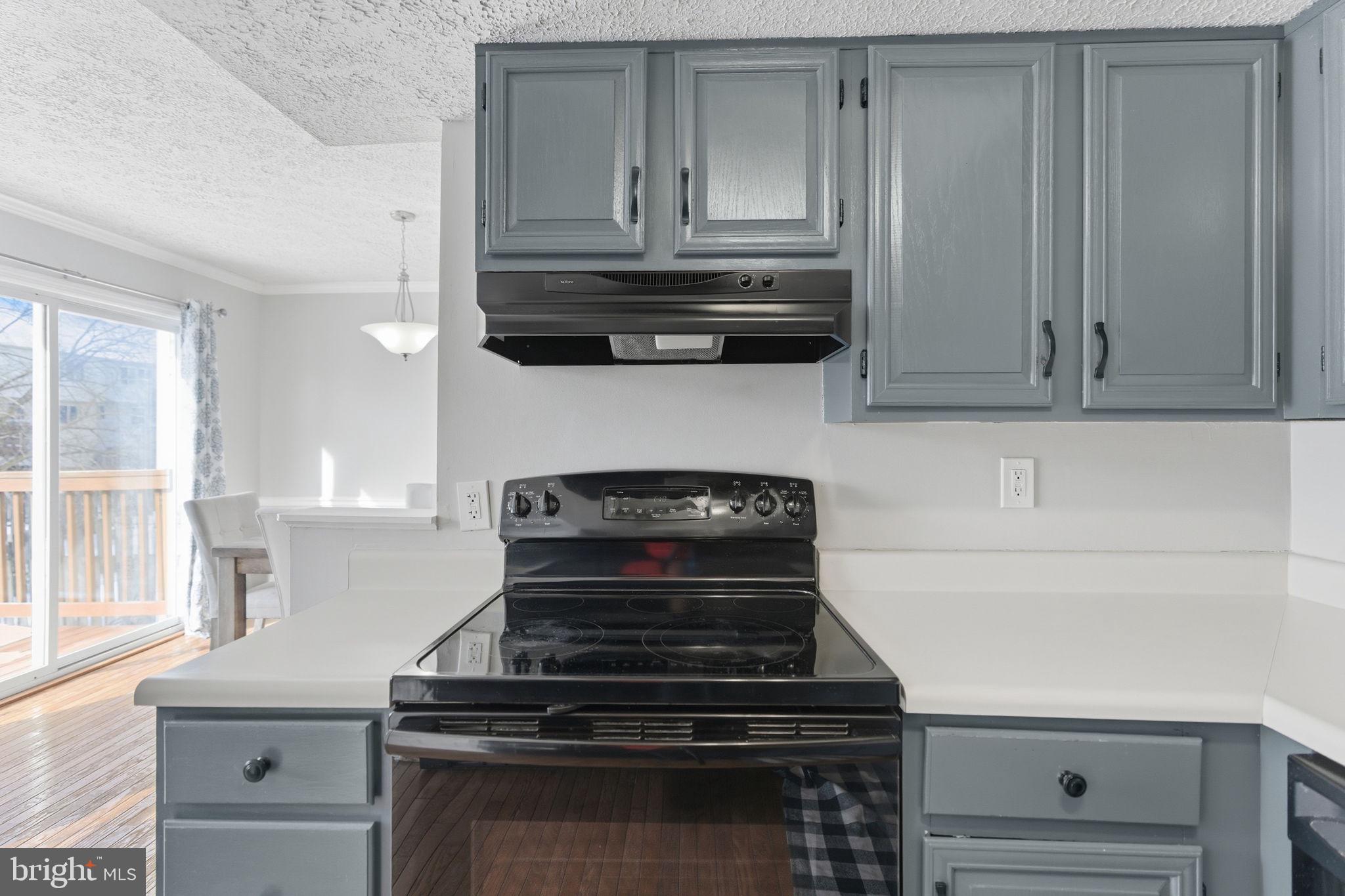 MAJORS CHOICE - Residential