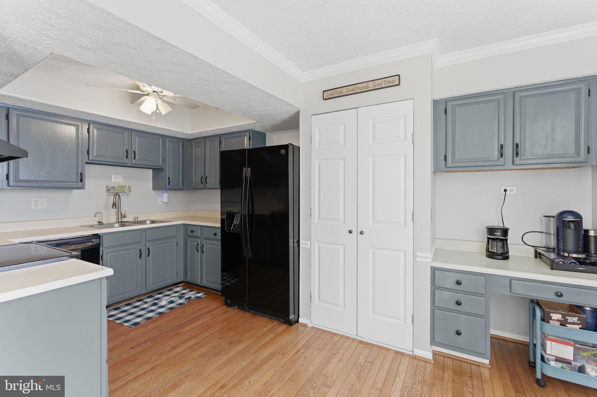 MAJORS CHOICE - Residential