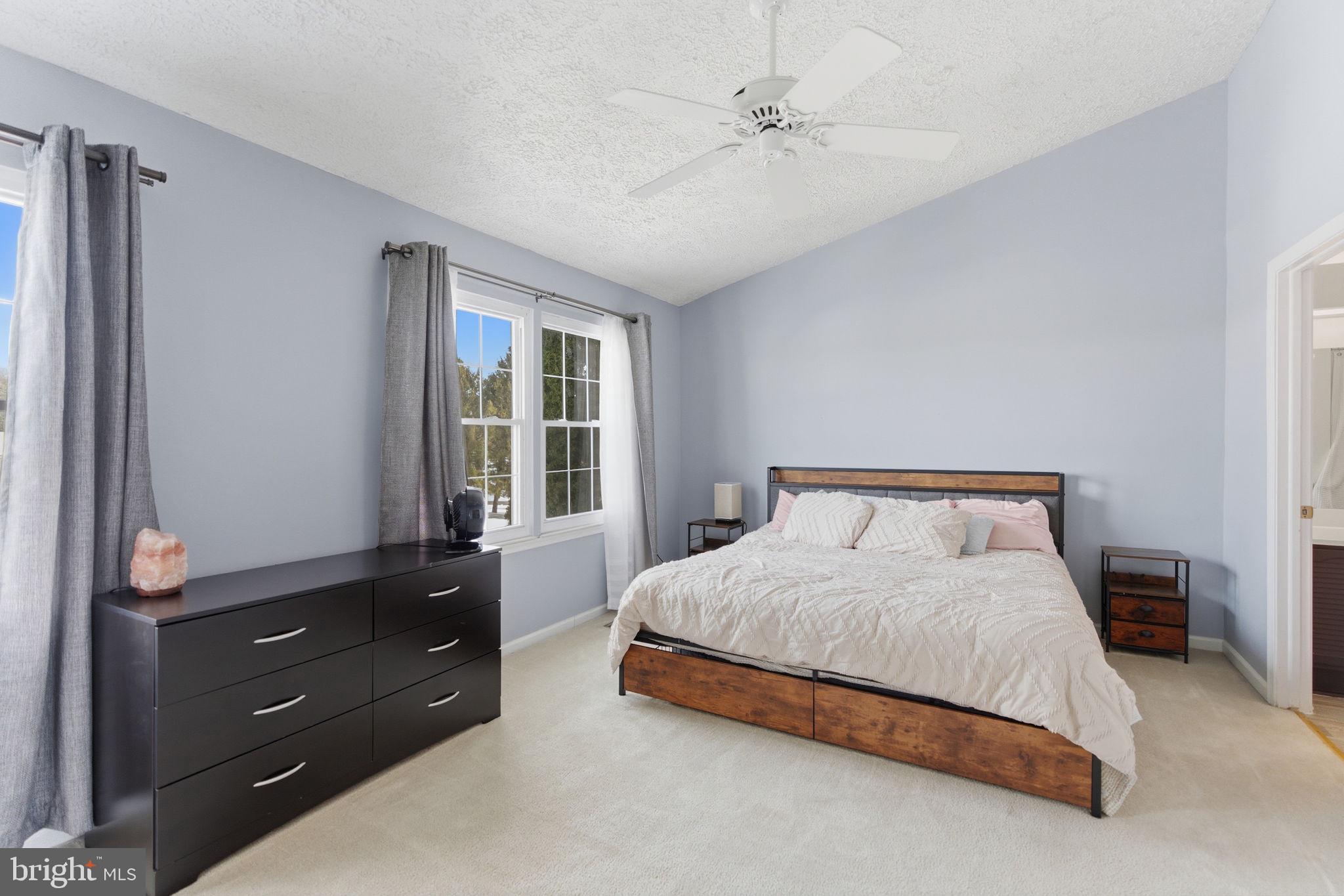 MAJORS CHOICE - Residential