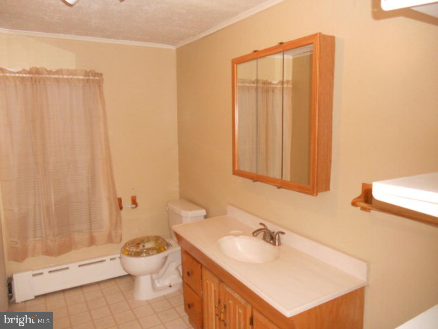 NEW MINERSVILLE - Residential