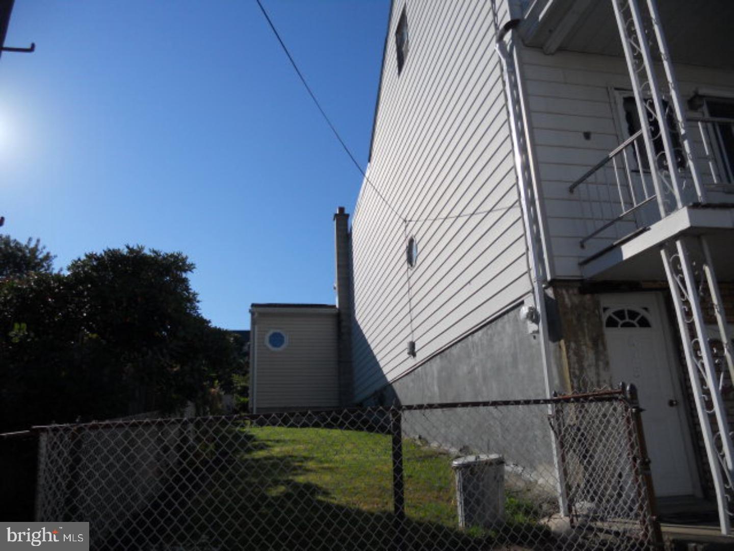 NEW MINERSVILLE - Residential