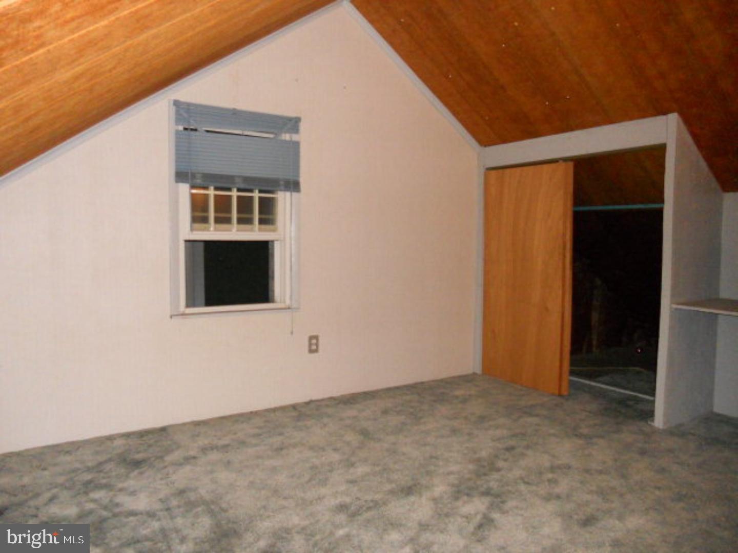 NEW MINERSVILLE - Residential