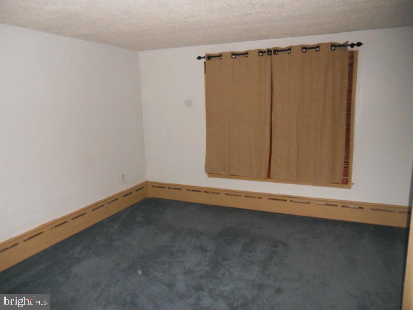 NEW MINERSVILLE - Residential