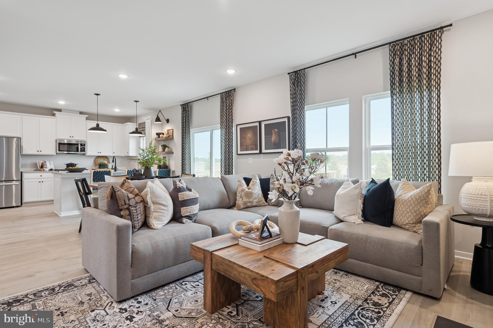 4 SILVERBELL AVENUE