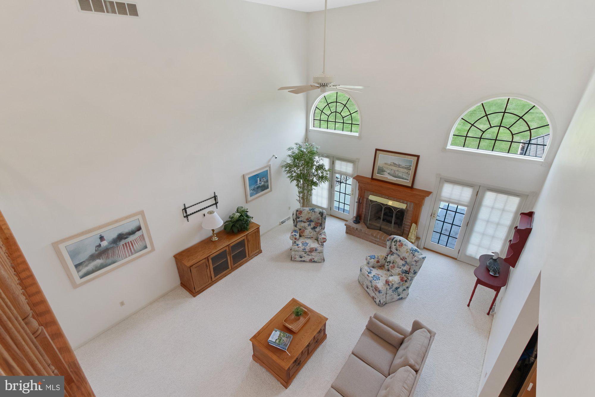COUNTRY MANOR ESTATES - Residential