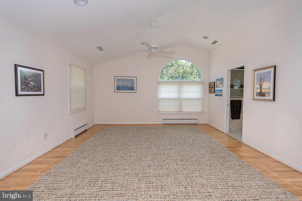 GLEN ARM - Residential