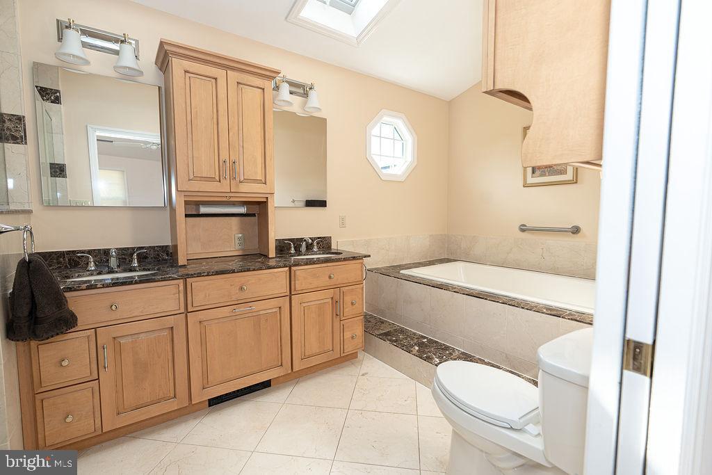 GLEN ARM - Residential