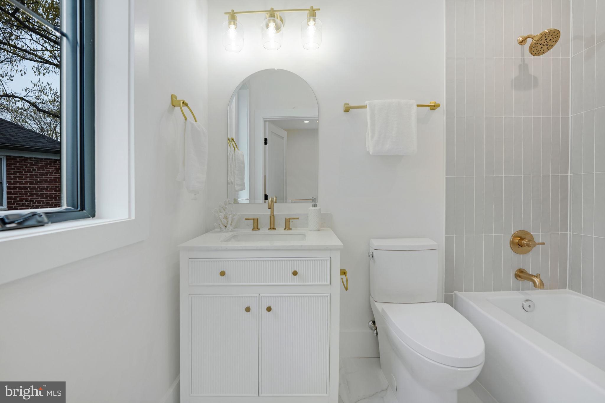 BRADDOCK HEIGHTS - Residential