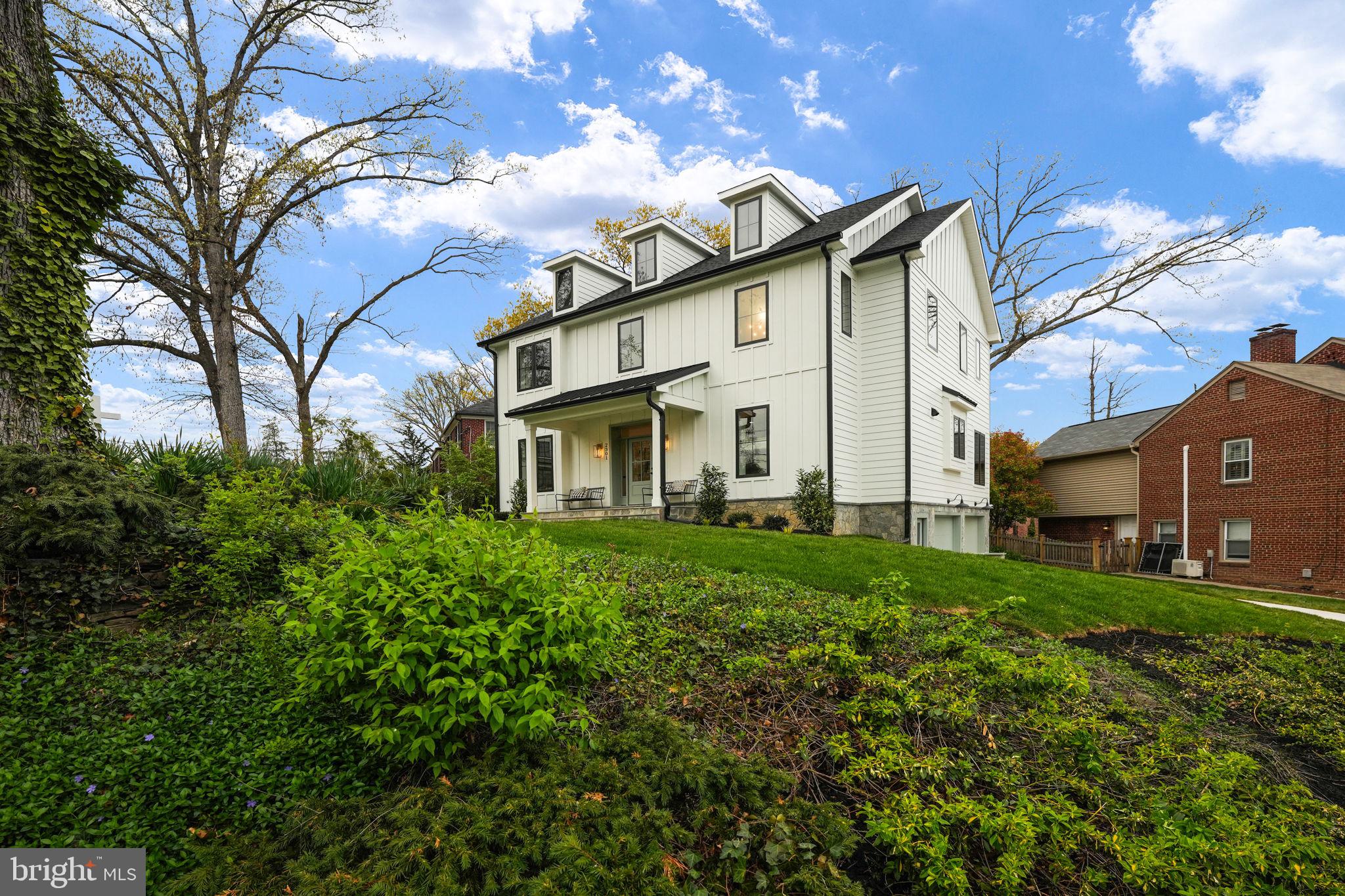 BRADDOCK HEIGHTS - Residential