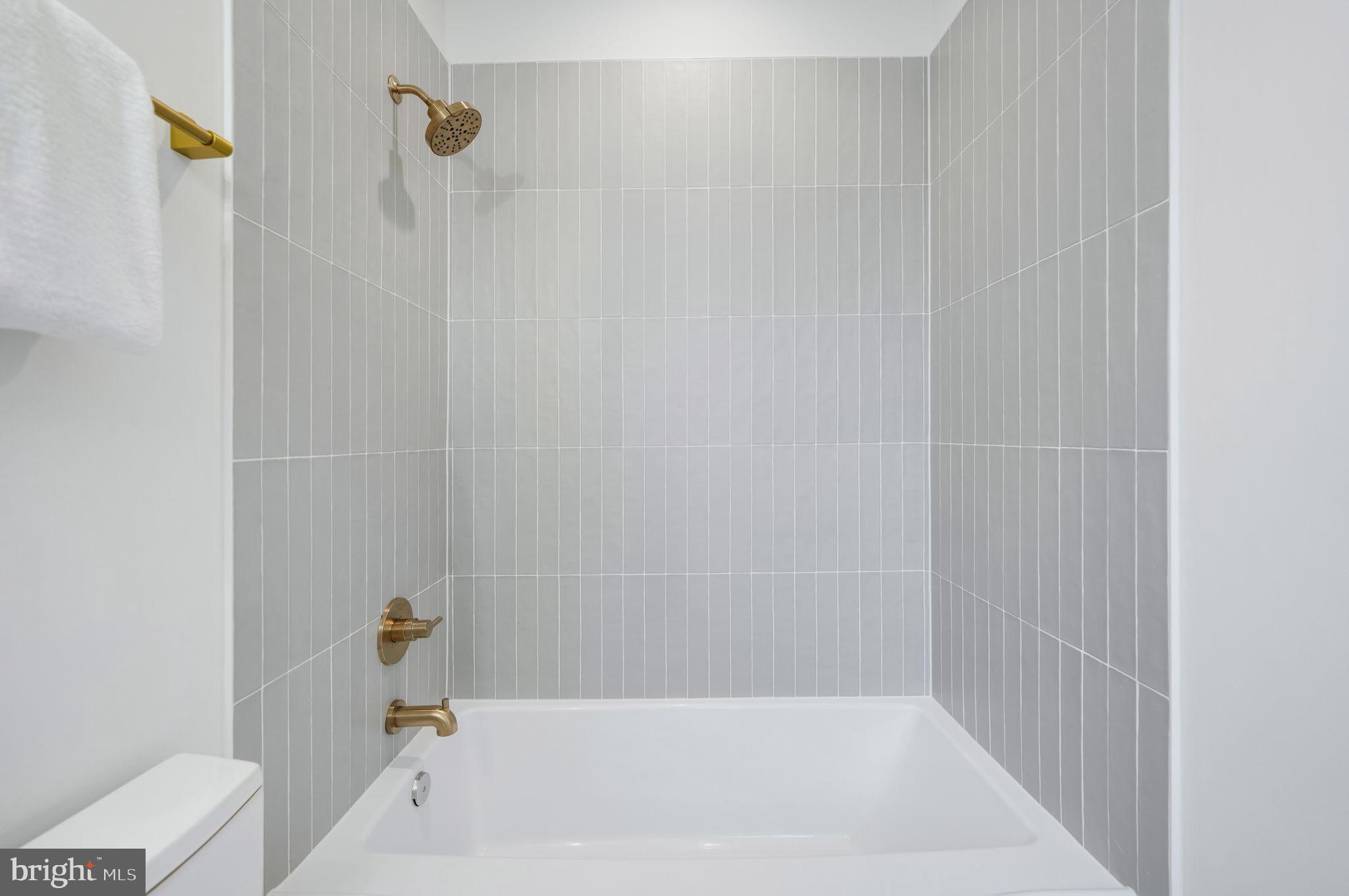 BRADDOCK HEIGHTS - Residential