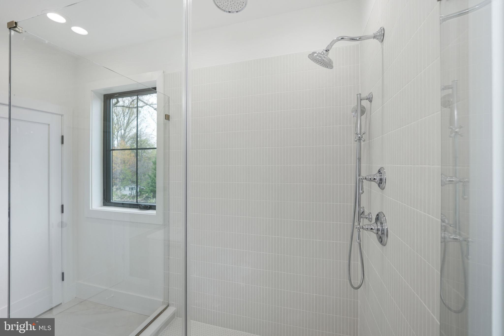 BRADDOCK HEIGHTS - Residential