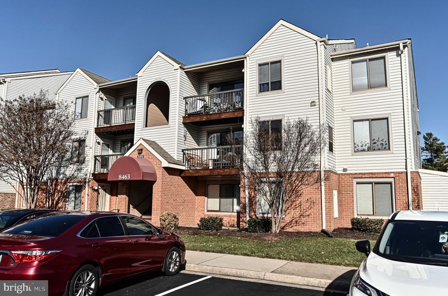 Motivated seller!! Great Property for Owner, Occupant, or Investor. This 2 Bedroom/1 Bathroom home has been totally renovated and updated. Condo is in popular Battery Heights Condominiums. Updates throughout, which includes a New LVP Flooring, Stainless Steel Appliances, new backsplash, new kitchen, cabinets, and countertop. Separate Dining Area with Overhead Light and a Breakfast Area and Out to the Private Balcony. Primary Bedroom with recessed Light, Walk-In-Closet & Separate Vanity and Sink. Dual Entry Full Bath with Shower/Tub and Vanity. Separate Laundry Room with Cabinets and Full Size Washer & Dryer. Tons of Community Amenities, to include, Swimming Pool, Tennis Courts, Exercise Room, Tot Lot. Convenient Location to VRE in Old Town Manassas plus Shopping, Restaurants close to PWC Parkway, RT 28, and RT 234 & More!