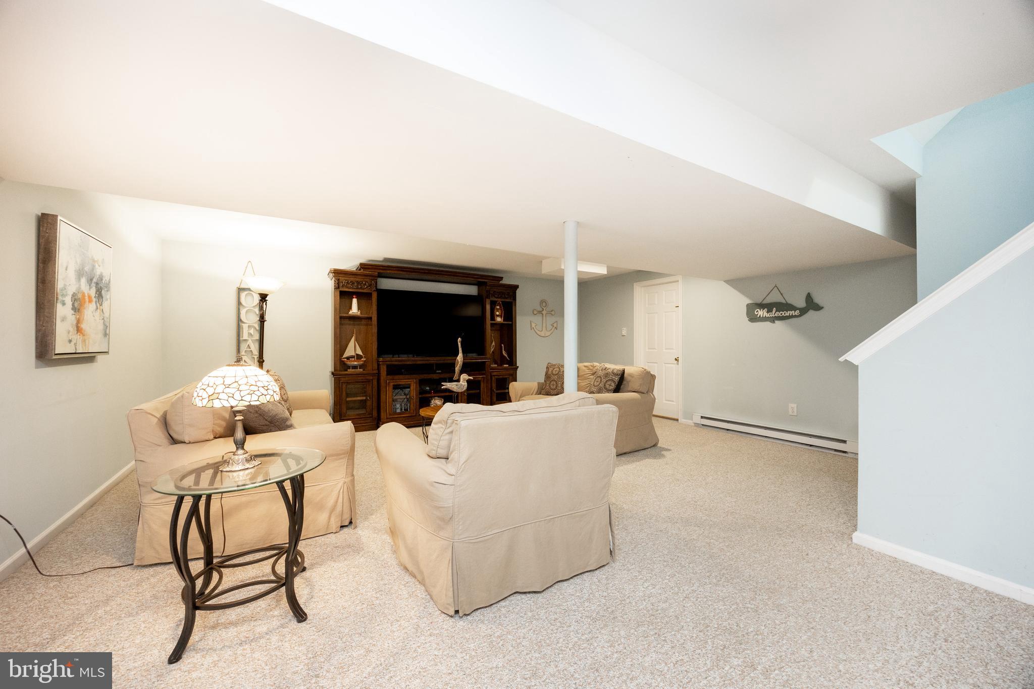 RIVERWALK - Residential