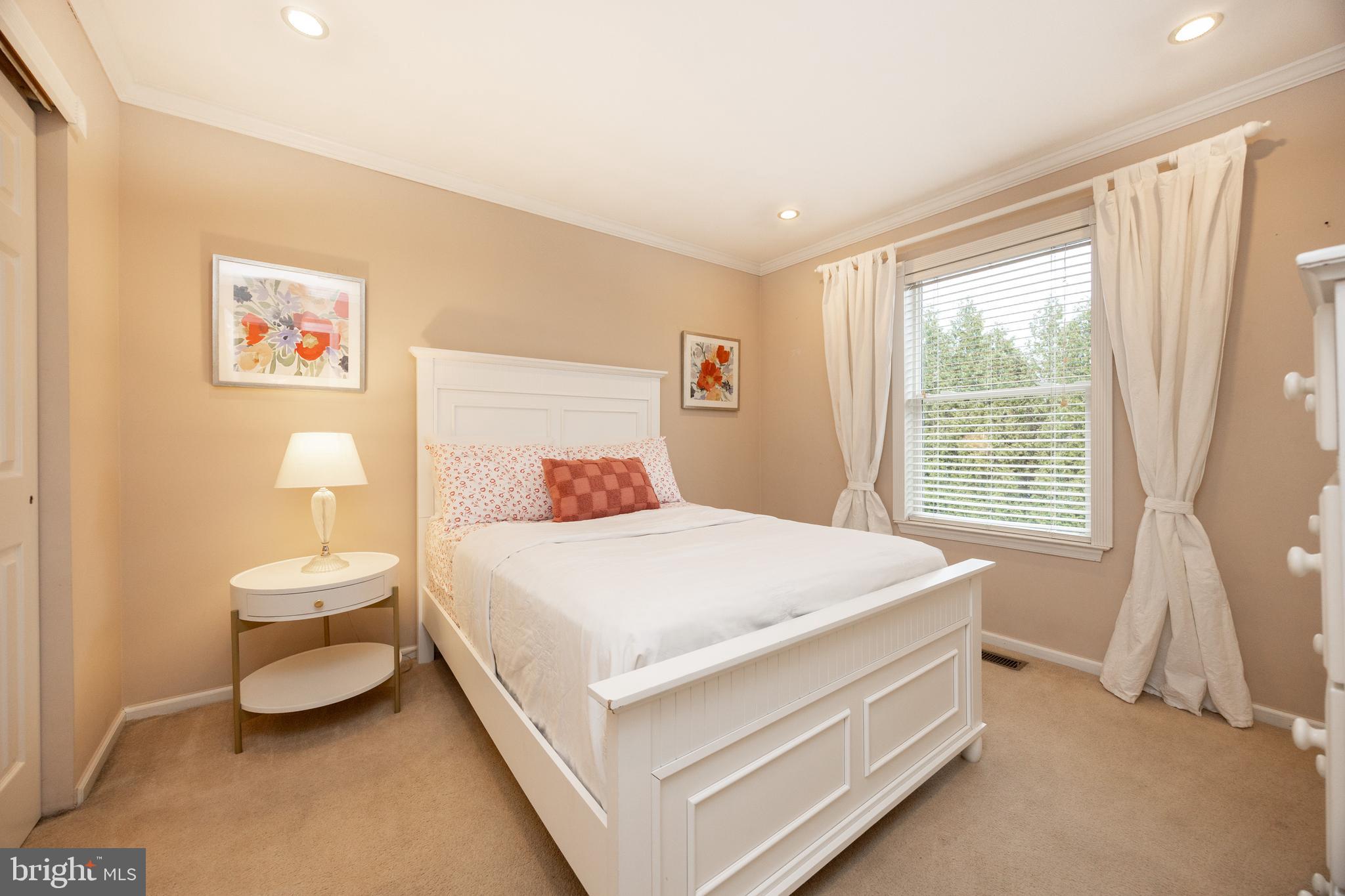 RIVERWALK - Residential