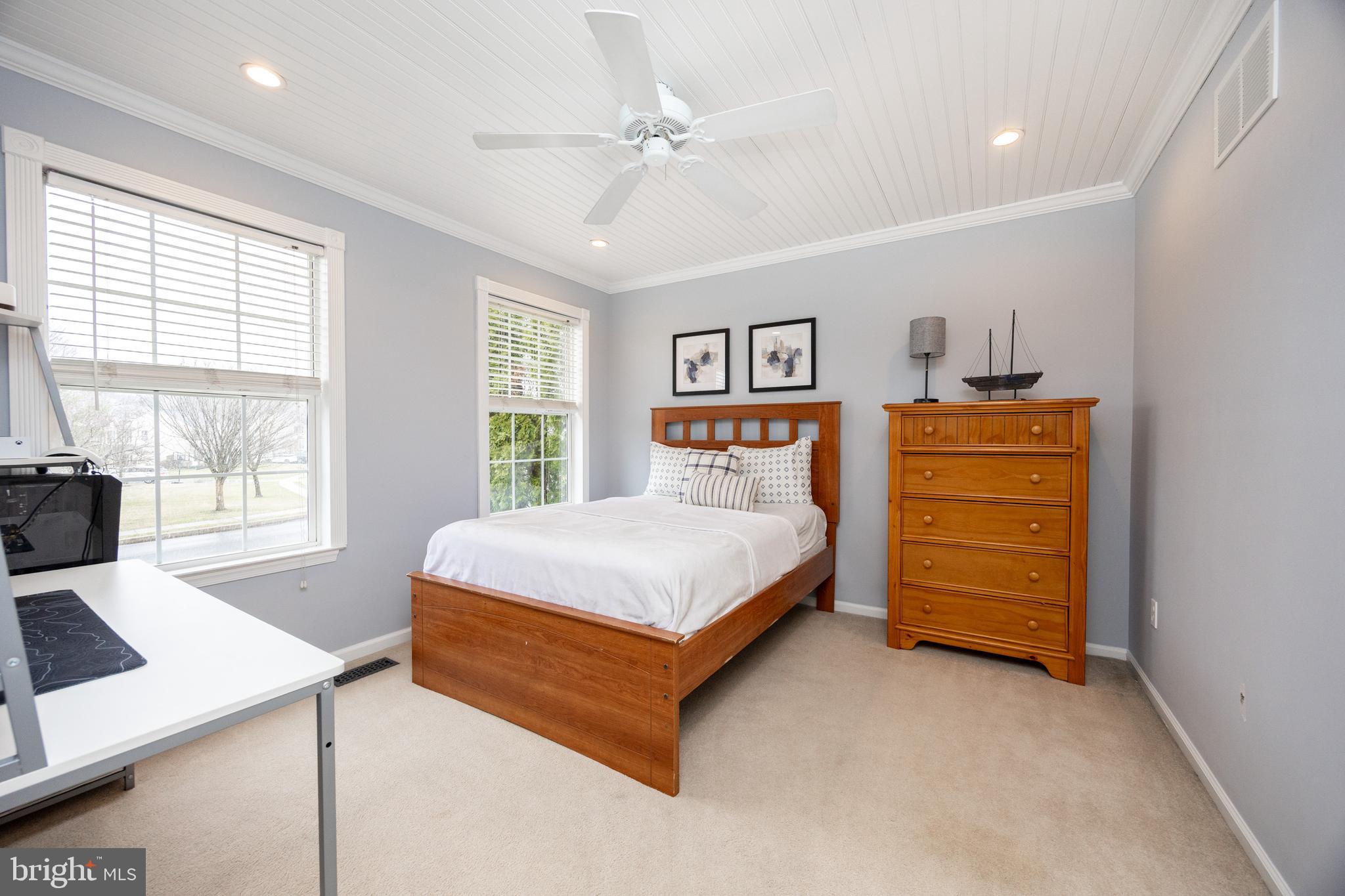 RIVERWALK - Residential