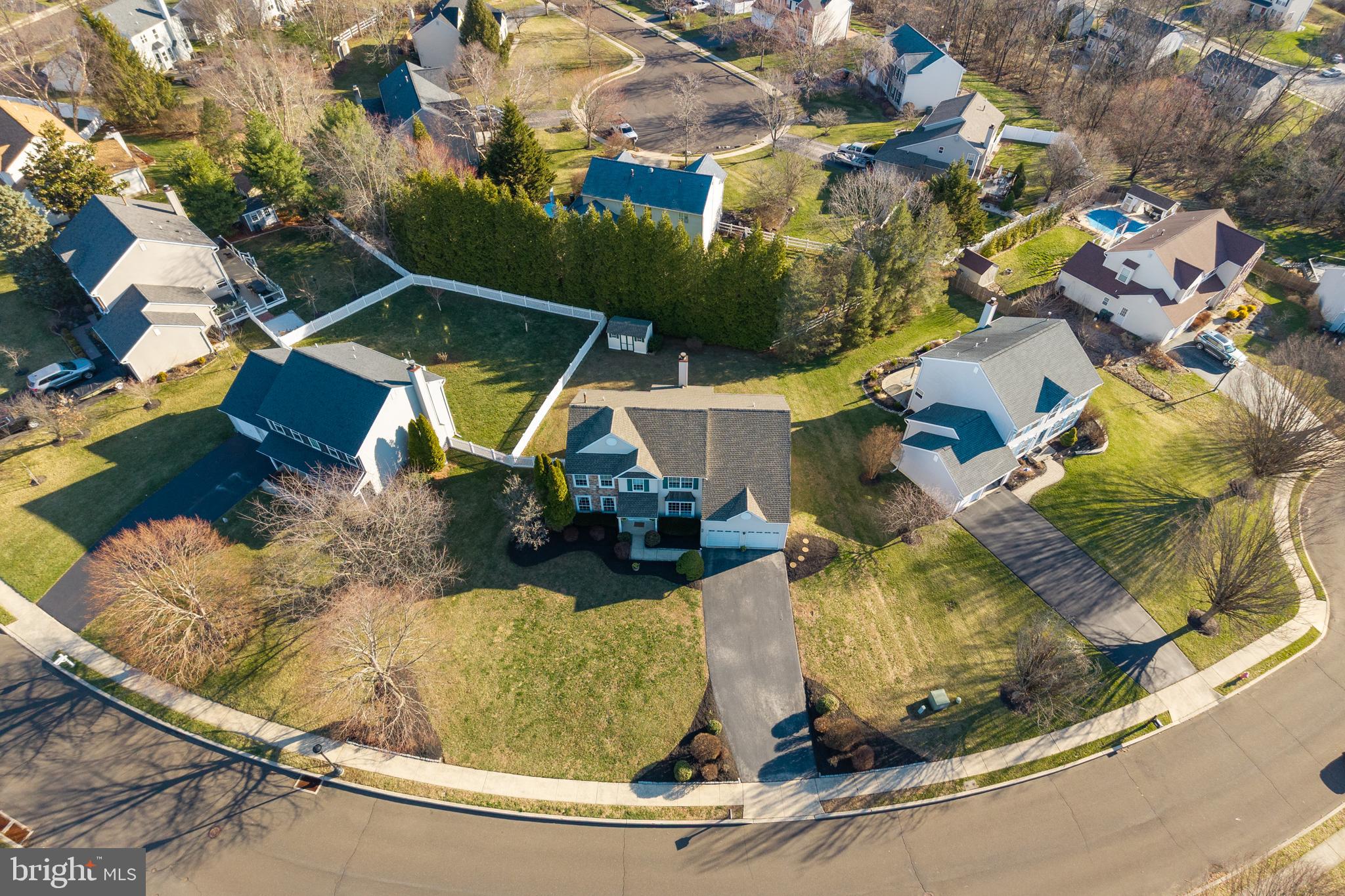 RIVERWALK - Residential