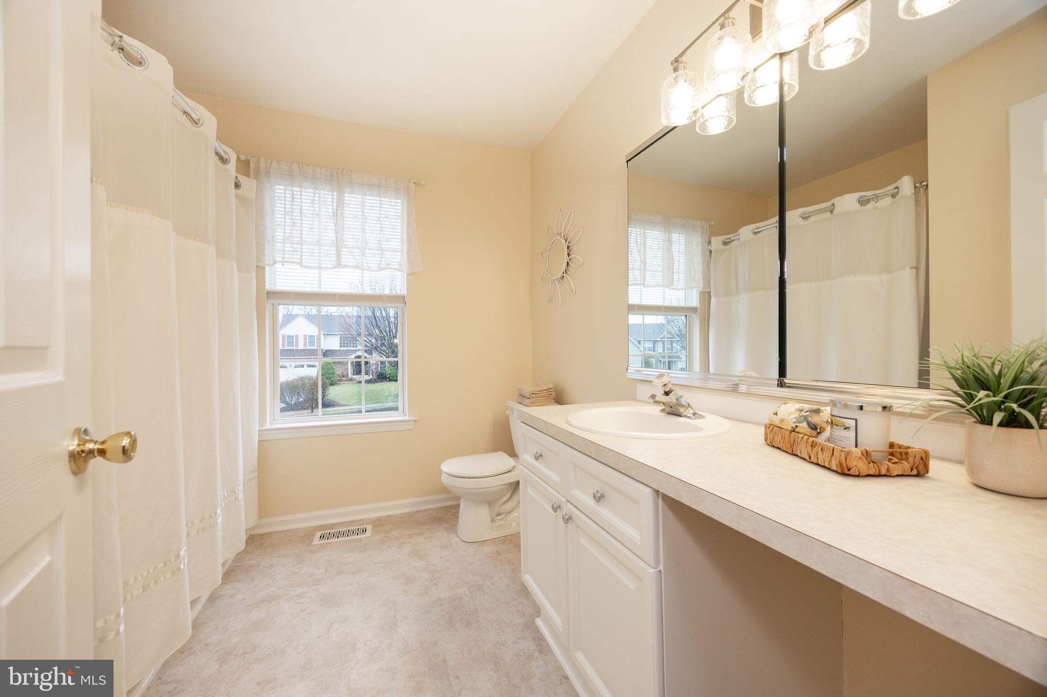 RIVERWALK - Residential